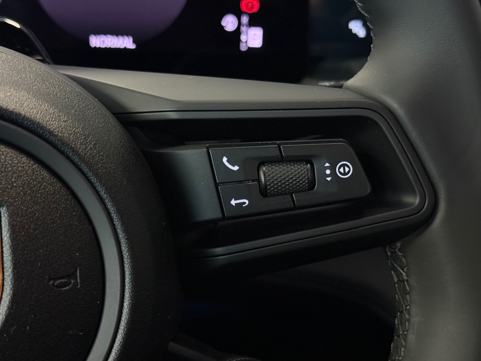 Porsche Cayenne Coupé Electric, 408ps, 2026