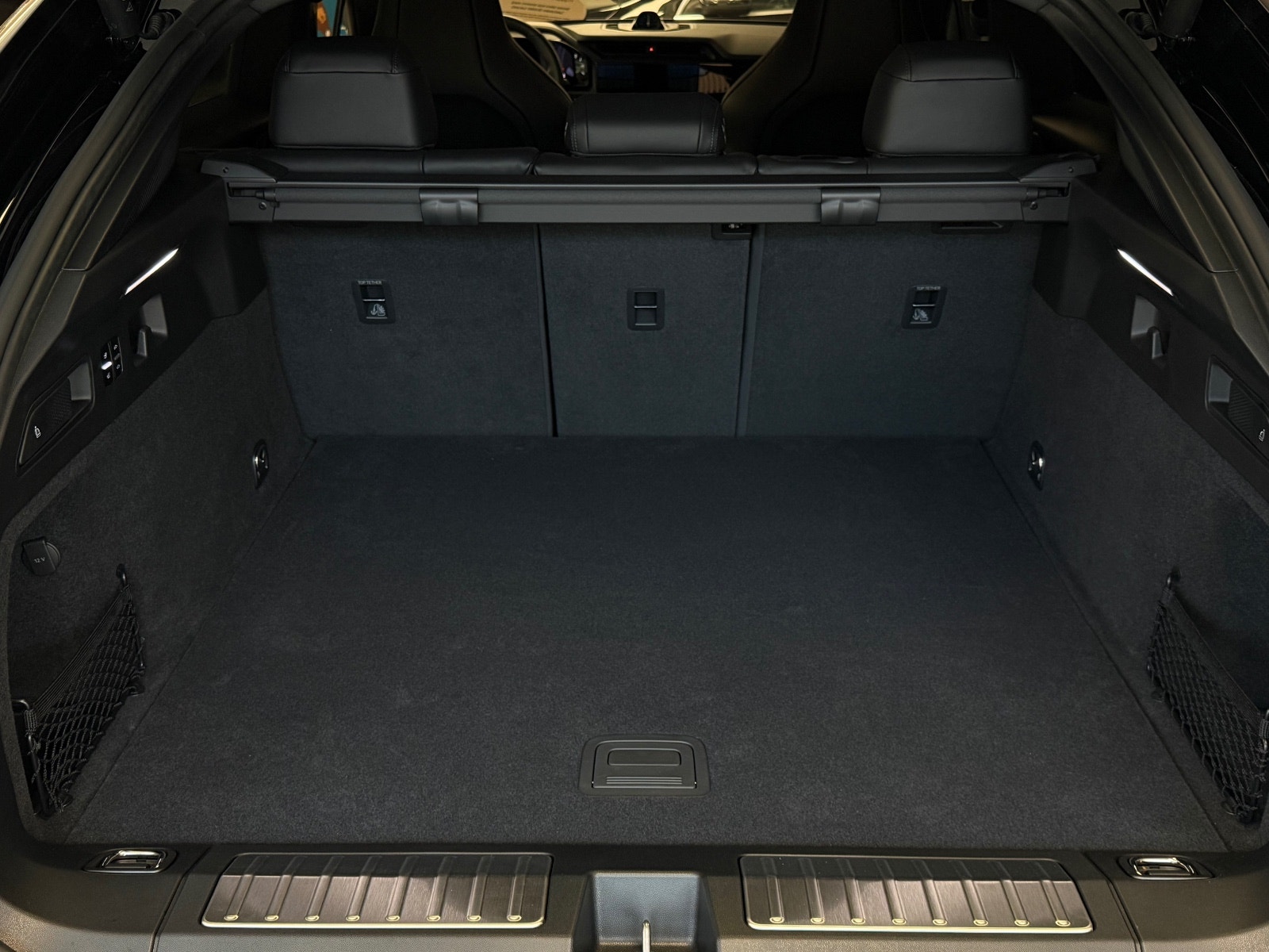Porsche Cayenne Coupé Electric, 408ps, 2026