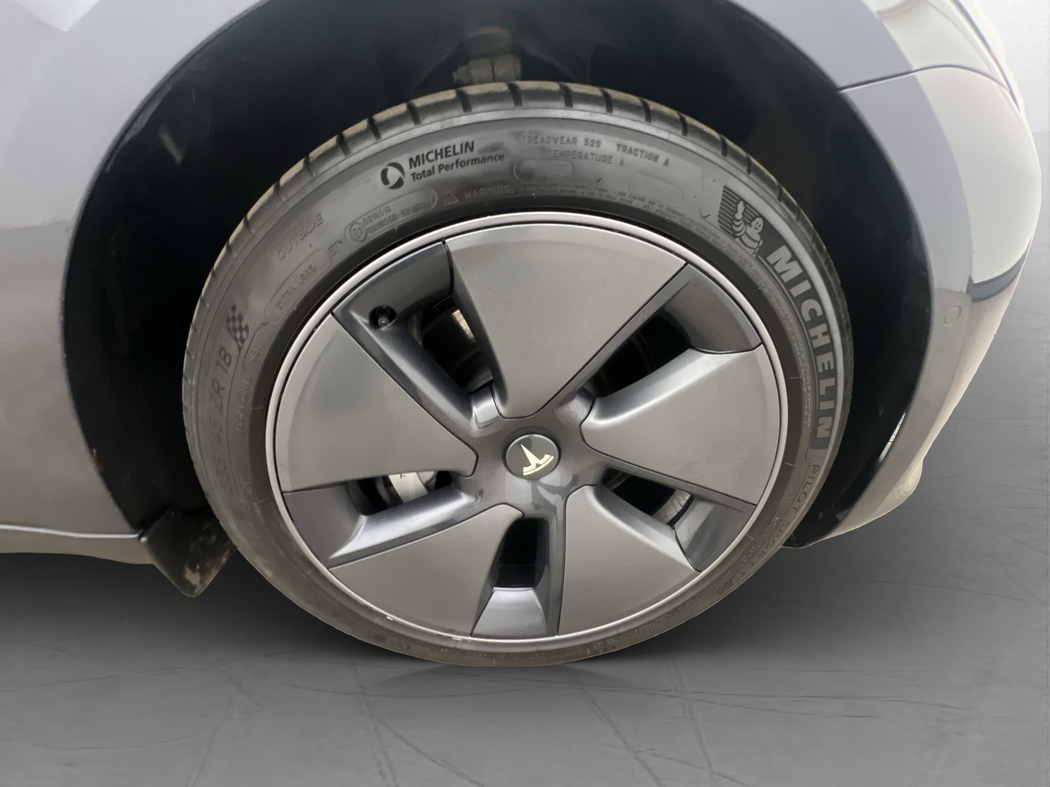 Tesla Model 3 Standard Range, 283hk, 2022