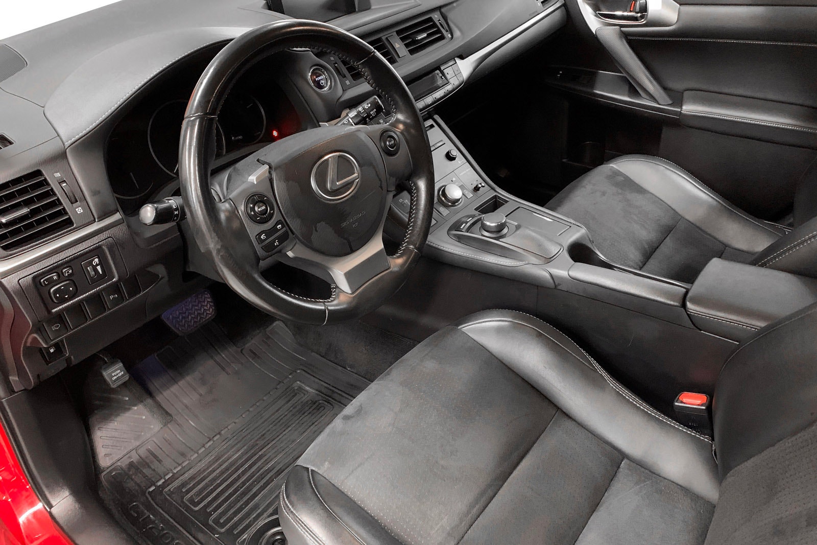 Lexus CT 200h 1.8 CVT, 136hk, 2016