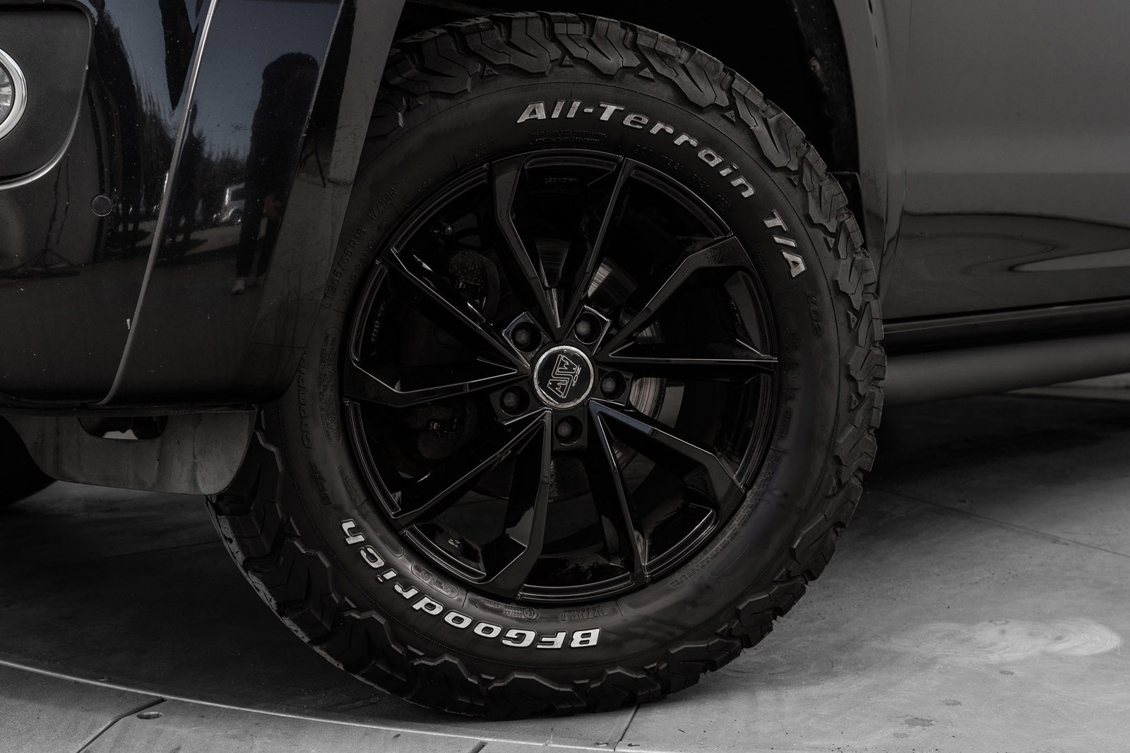 Volkswagen Amarok DoubleCab 2.8t 2.0 BiTDI 4Motion Automatic, 180hp, 2013