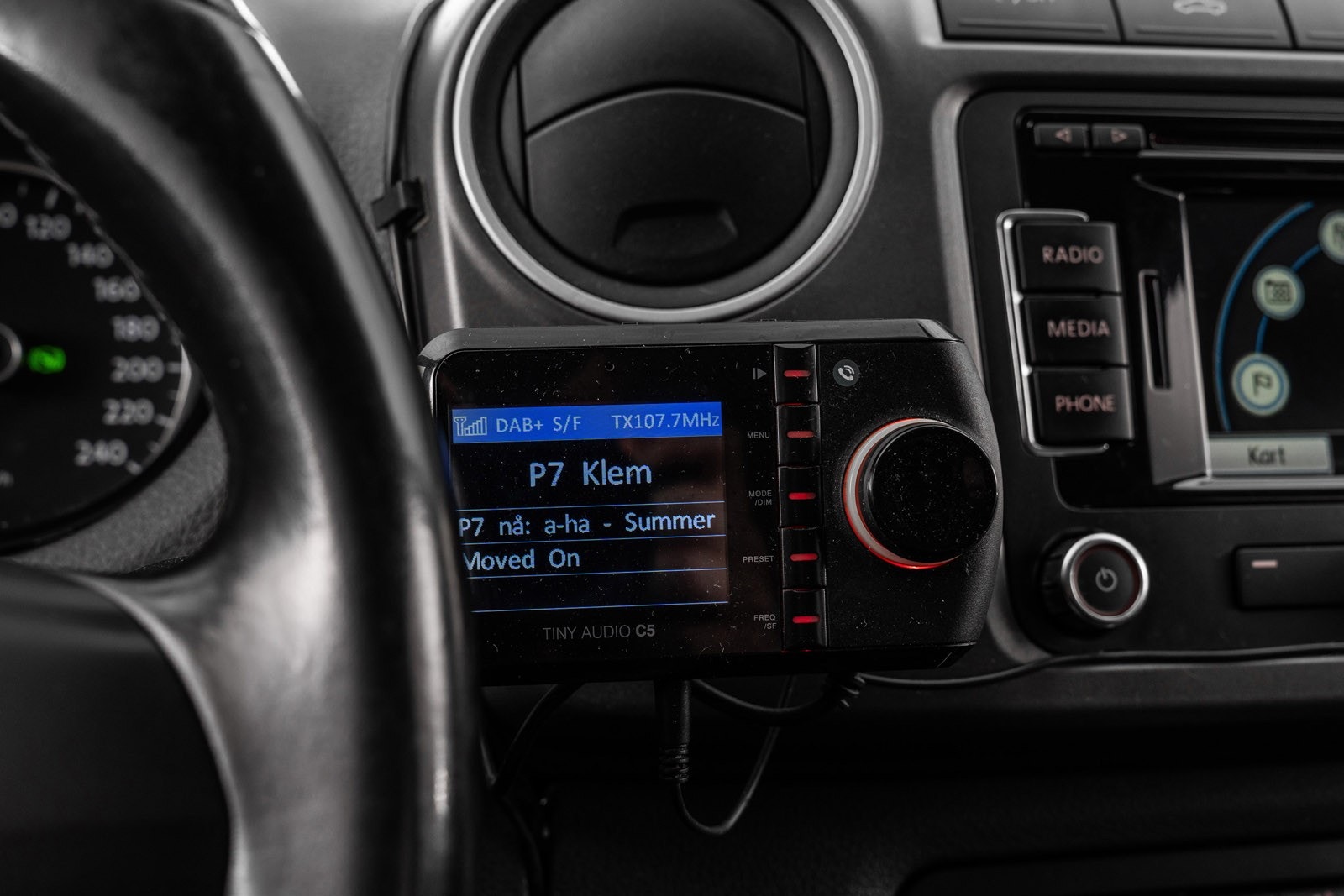 Volkswagen Amarok DoubleCab 2.8t 2.0 BiTDI 4Motion Automatic, 180hp, 2013