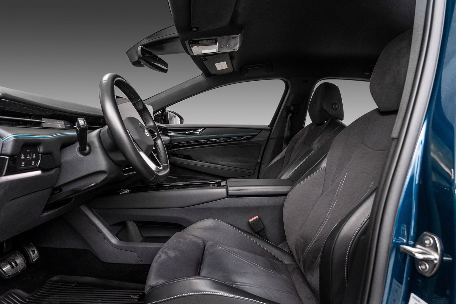 Volkswagen ID.7 Pro, 286hp, 2024