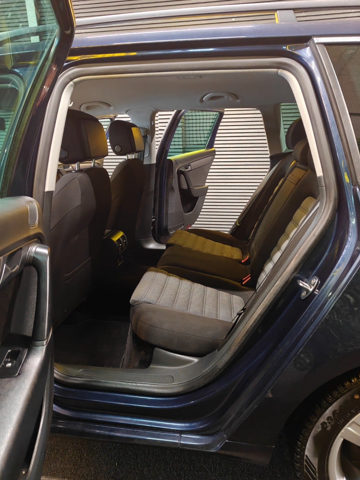 Volkswagen Passat Variant 1.4 TSI BMT DSG Sequential, 7-trins, 122ps, 2012