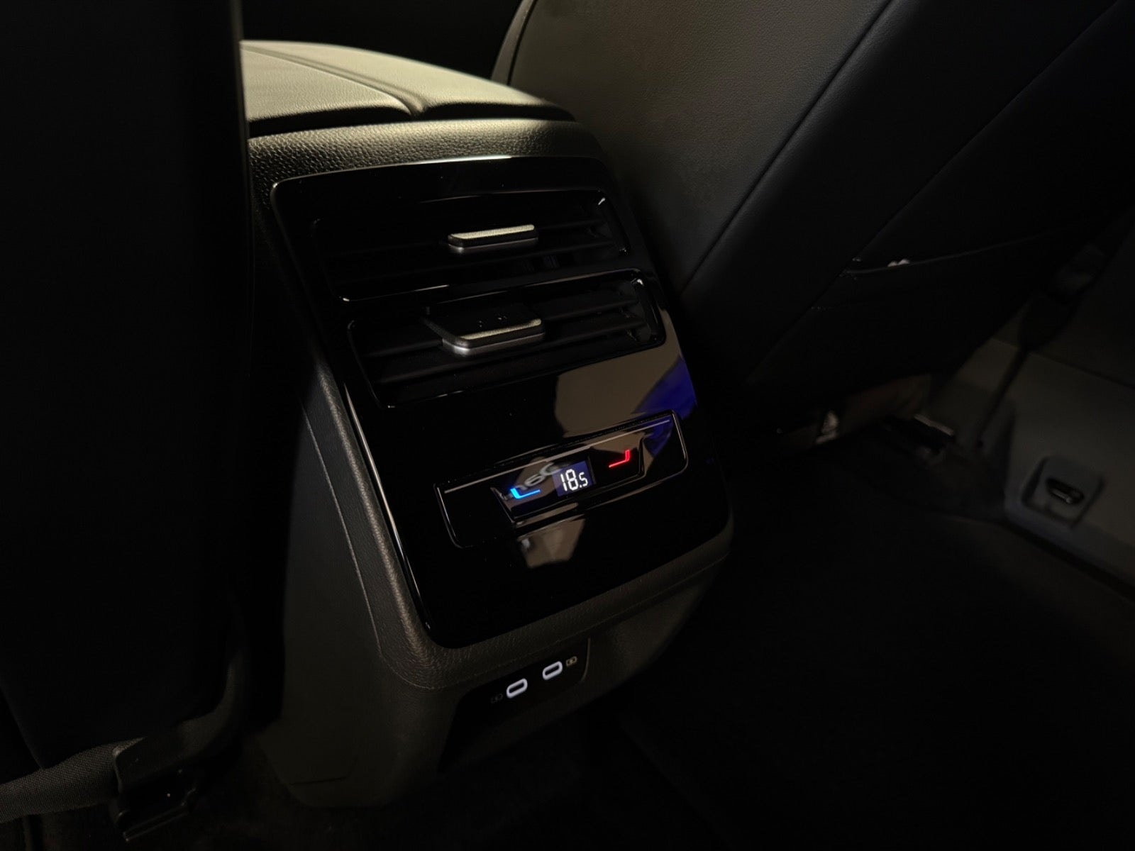 Volkswagen ID.7 Pro S Tourer, 286hp, 2026