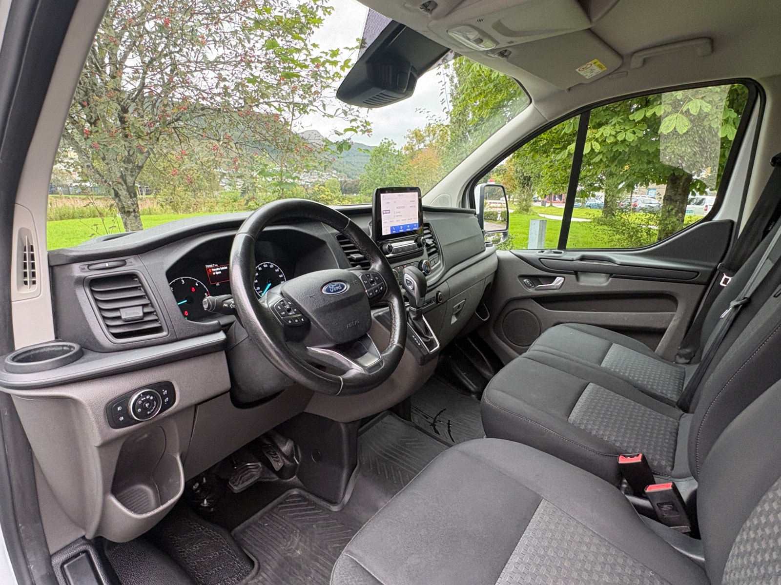 Ford Transit Custom 300 2.0 EcoBlue SelectShift, 130hp, 2020