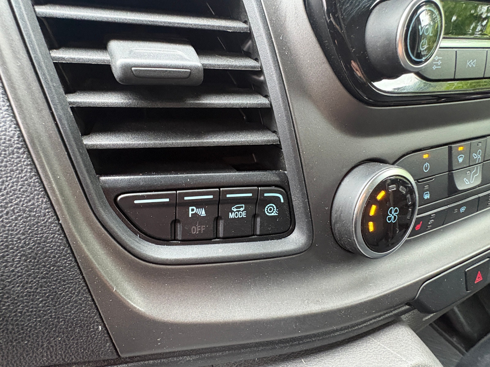 Ford Transit Custom 300 2.0 EcoBlue SelectShift, 130hp, 2020