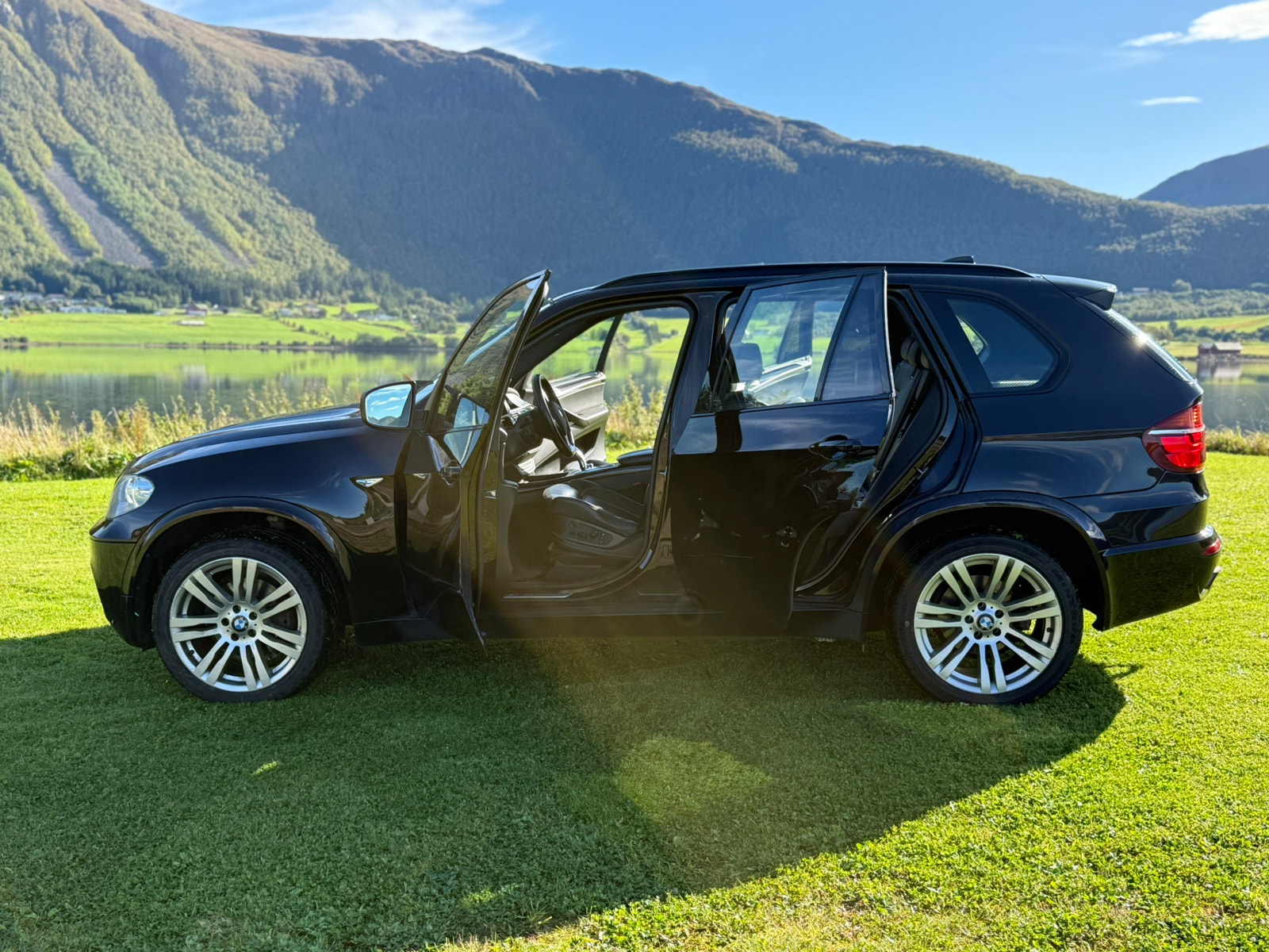 BMW X5 xDrive30d Steptronic, 8-trinn, 211hk, 2011