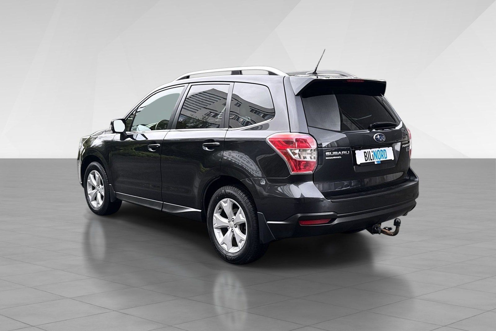 Subaru Forester 2.0 4WD Lineartronic, 147ps, 2015