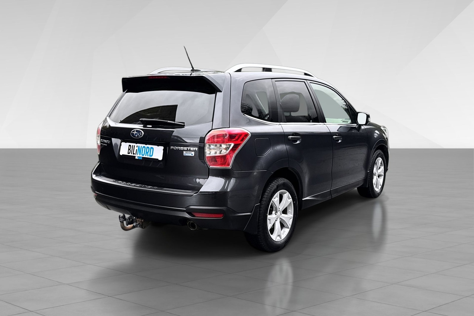 Subaru Forester 2.0 4WD Lineartronic, 147ps, 2015