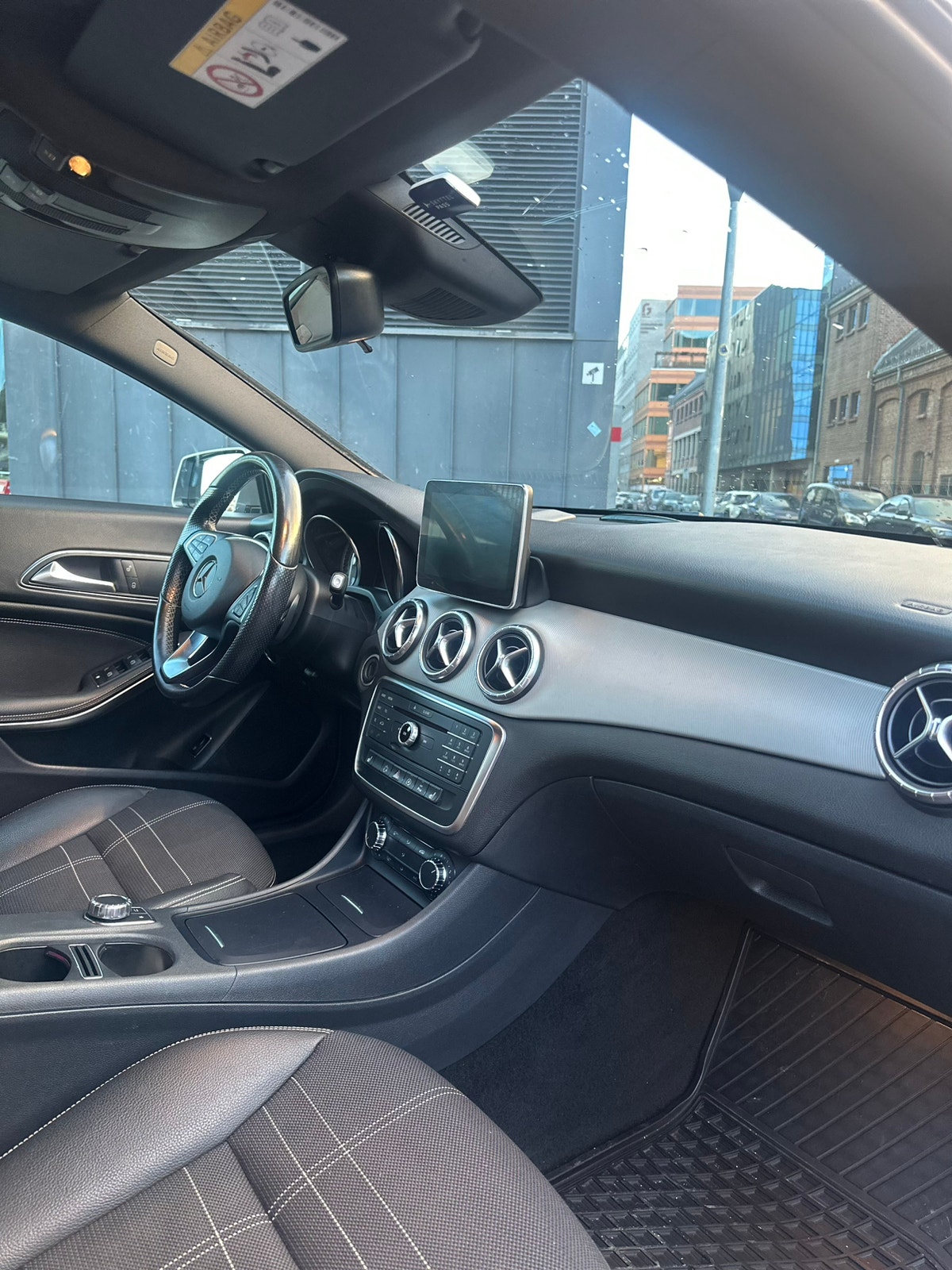 Mercedes-Benz CLA 180 7G-DCT, 122hk, 2015