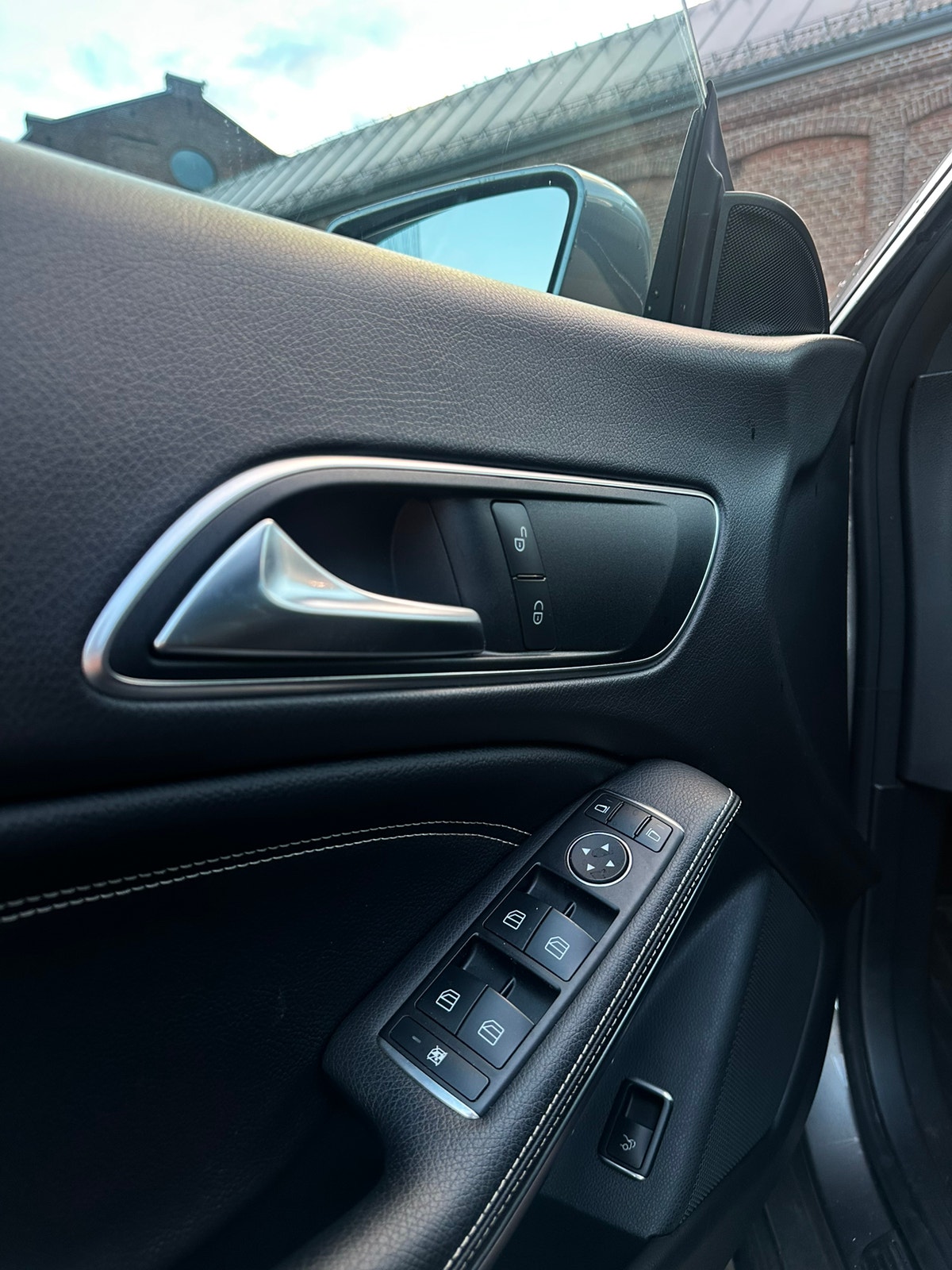 Mercedes-Benz CLA 180 7G-DCT, 122hk, 2015