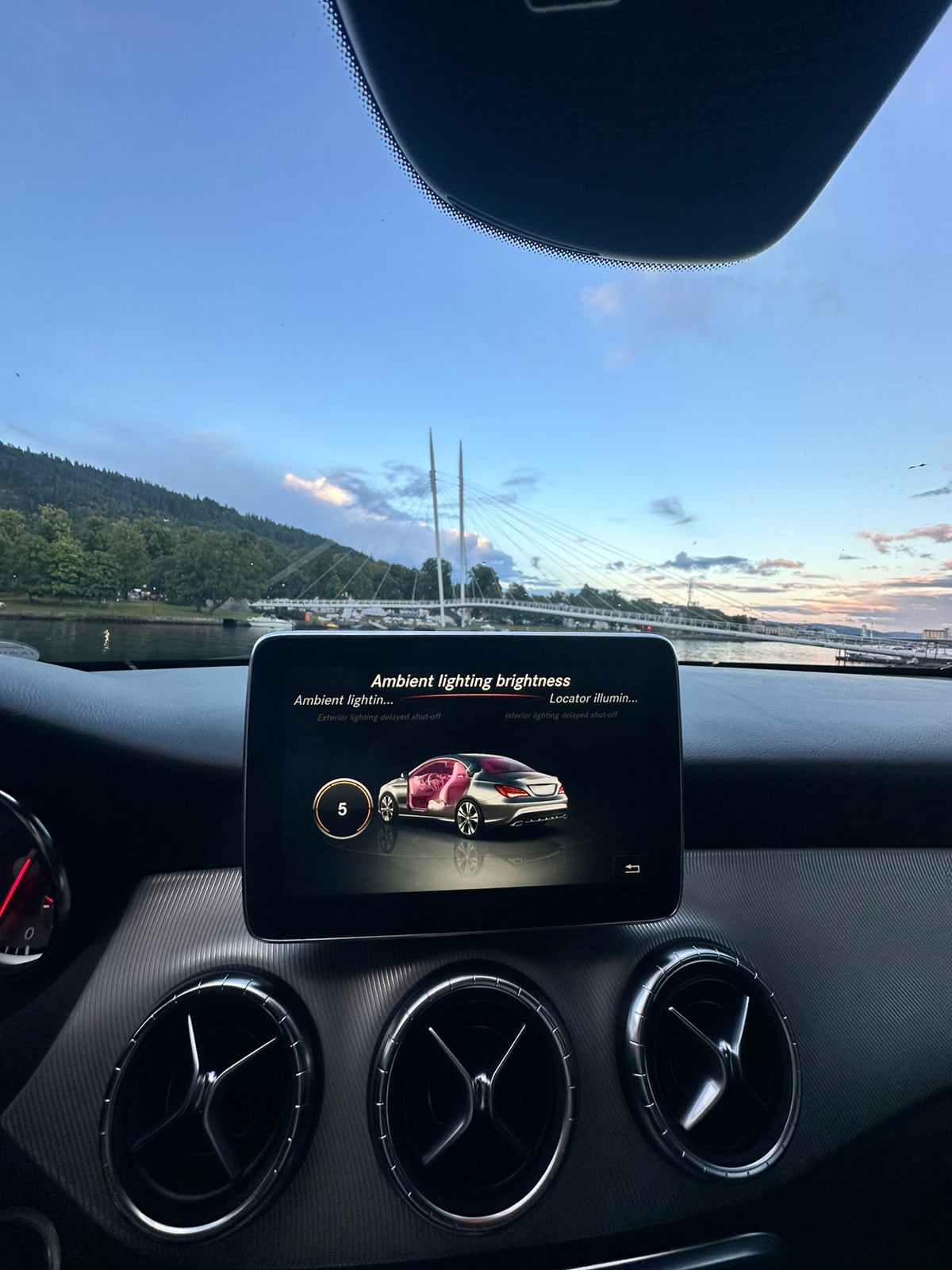 Mercedes-Benz CLA 180 7G-DCT, 122hk, 2015