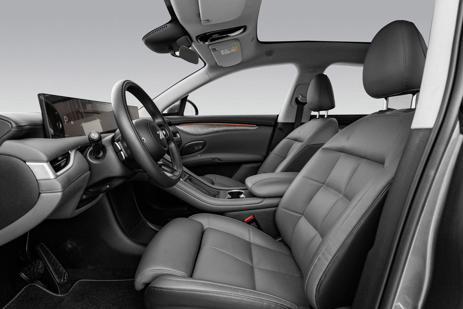 MG IM6 Performance 100 kWh, 752hp, 2026