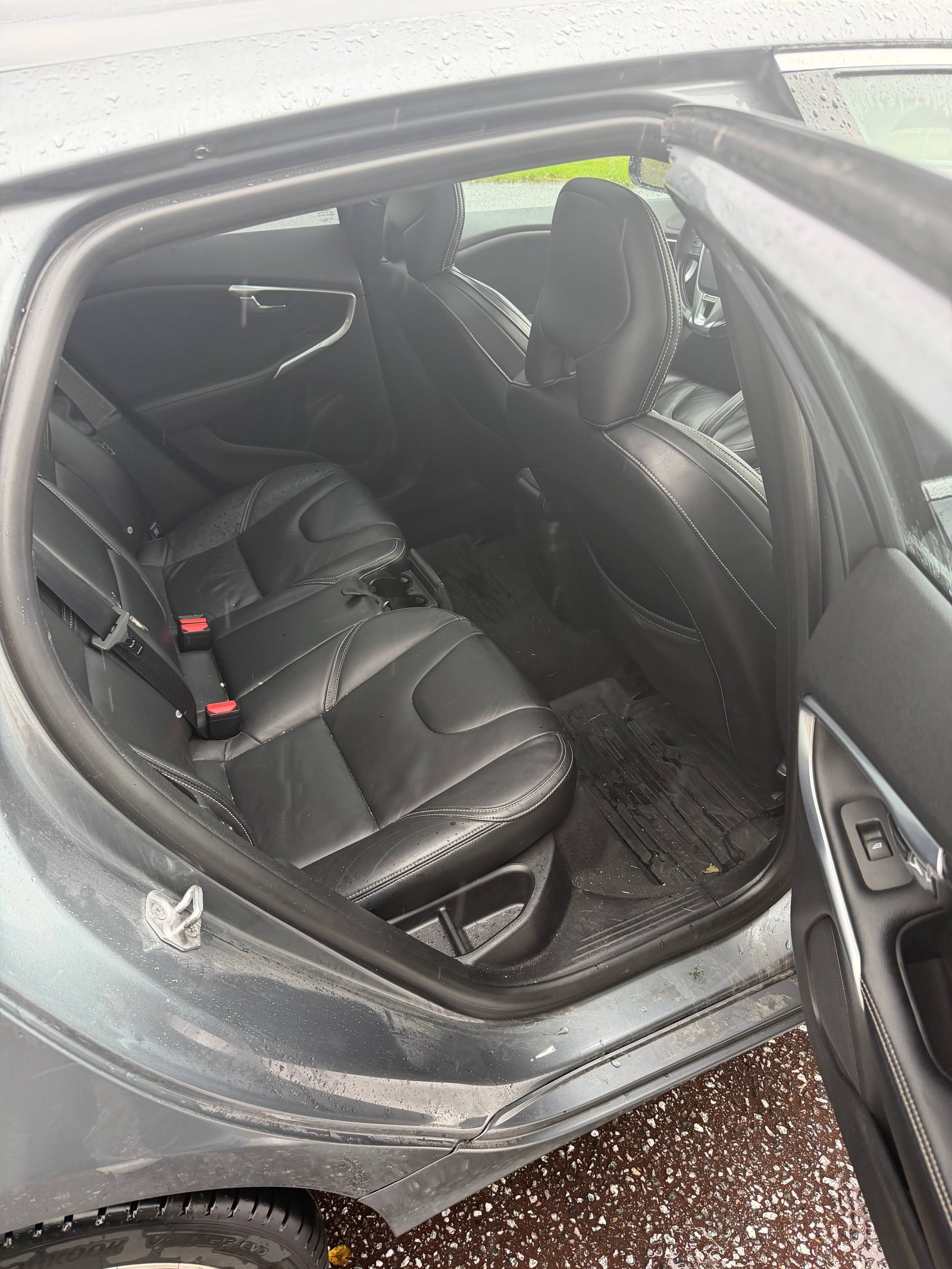 Volvo V40 D2 Powershift 6, 6-trins, 115ps, 2015