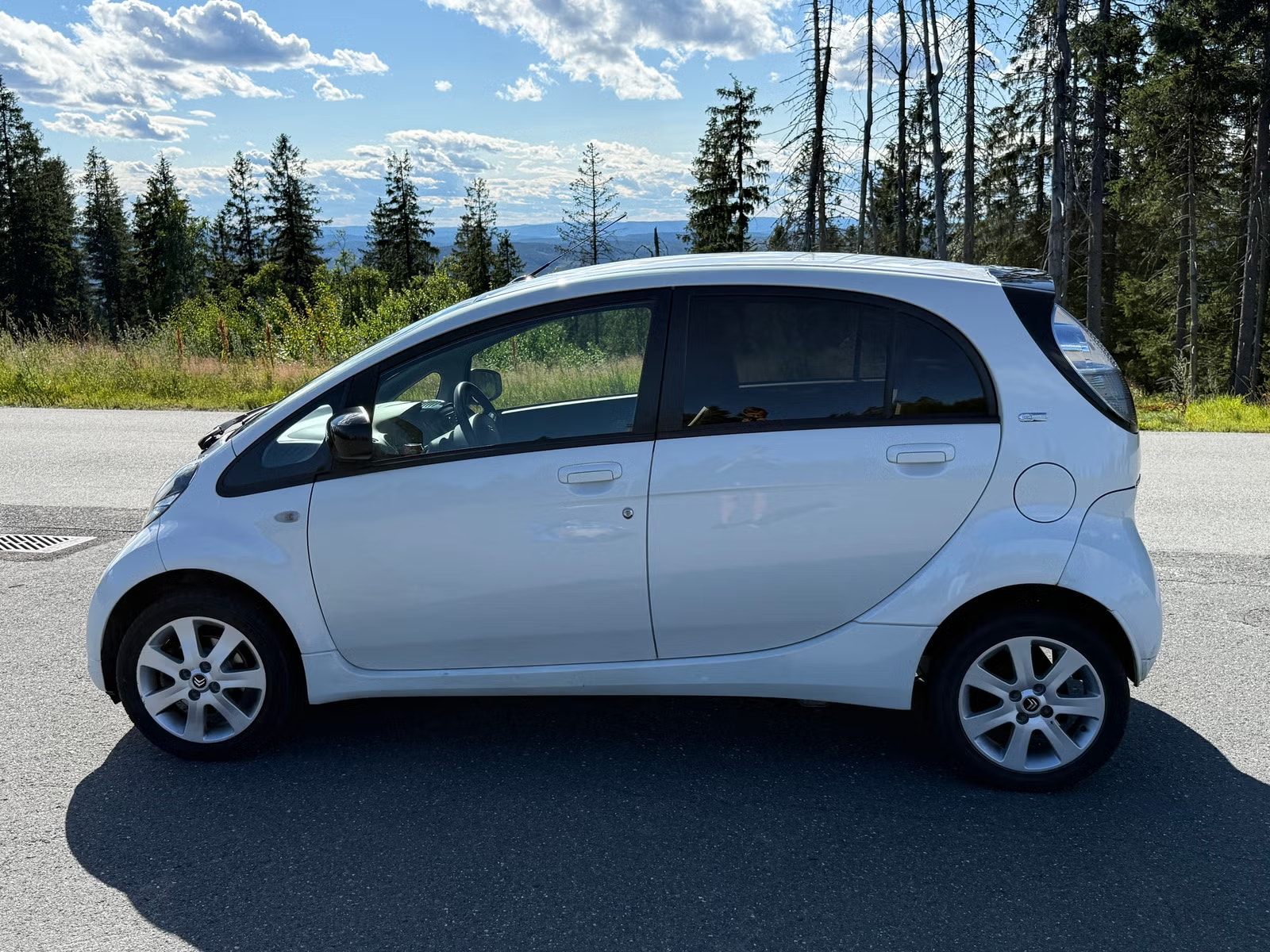 Citroën C-Zero 16 kWh, 67hp, 2012