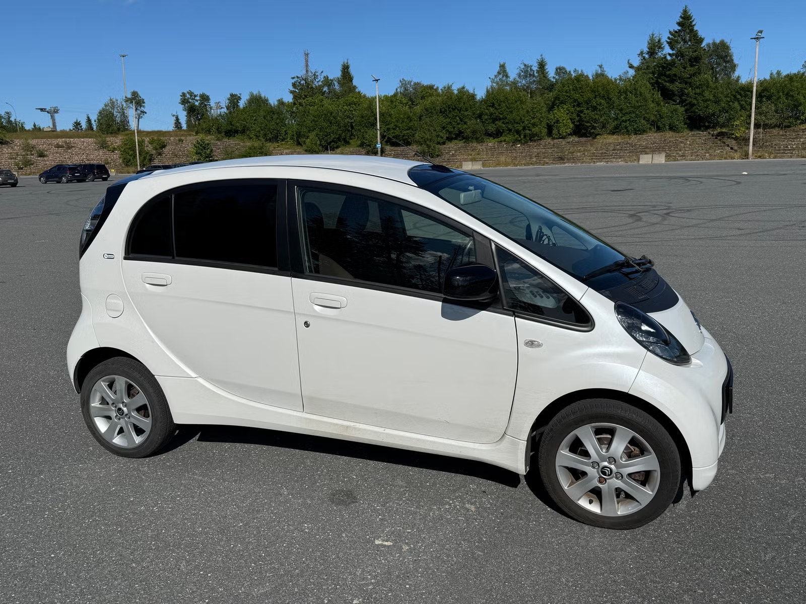 Citroën C-Zero 16 kWh, 67hp, 2012
