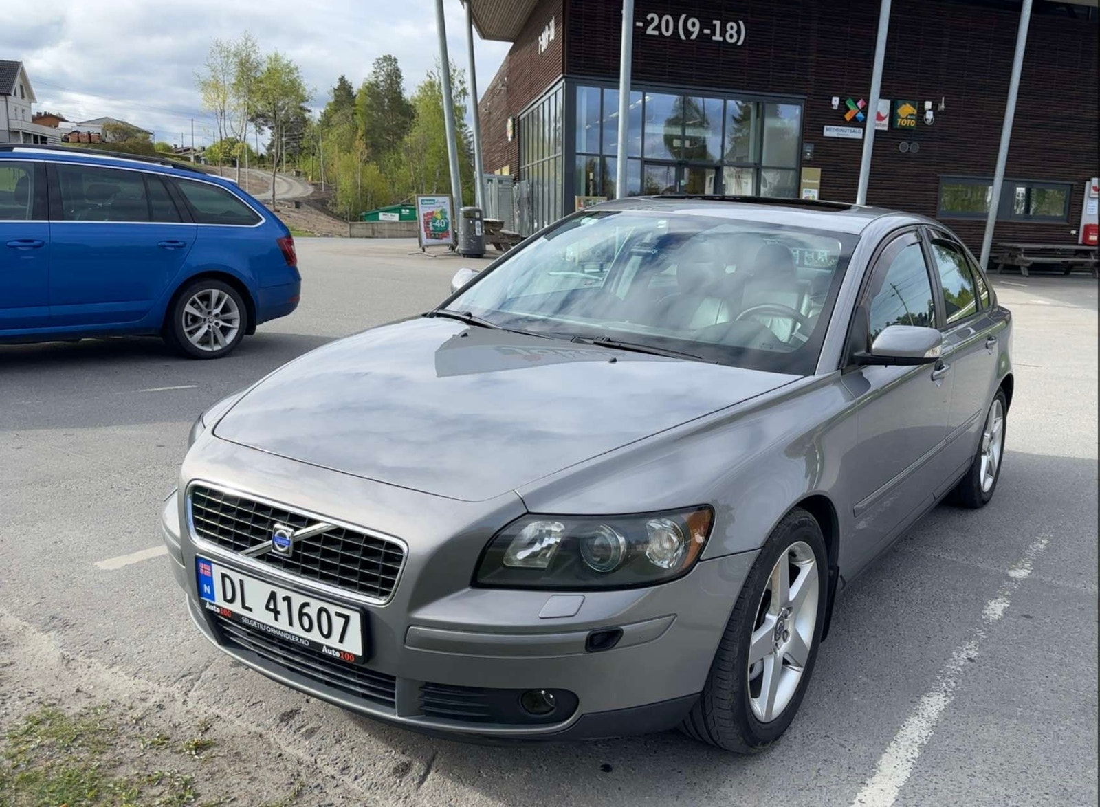 Volvo S40 T5 Geartronic, 5-trins, 220ps, 2004