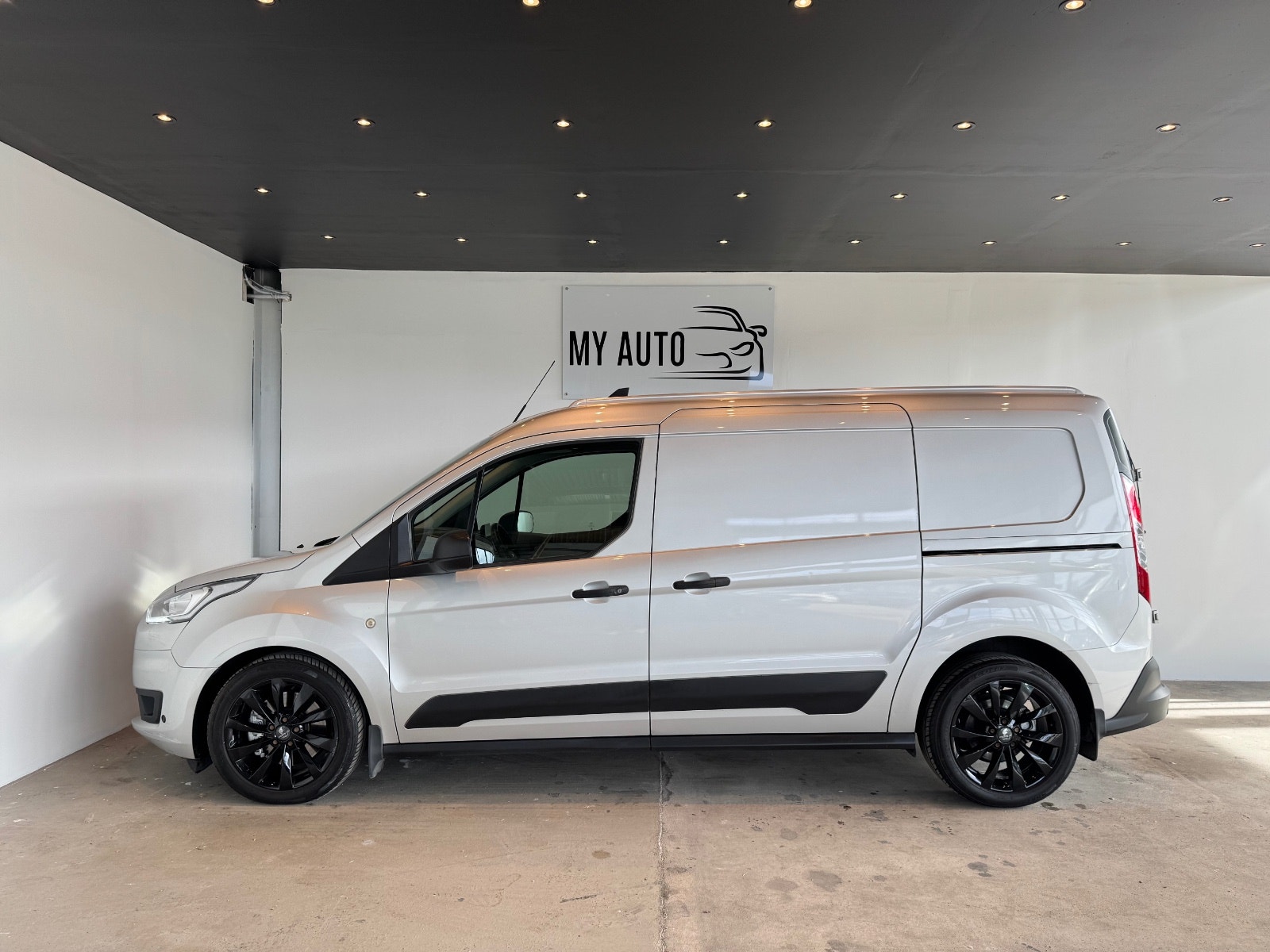 Ford Transit Connect 210 LWB 1.5 EcoBlue SelectShift, 120hp, 2019