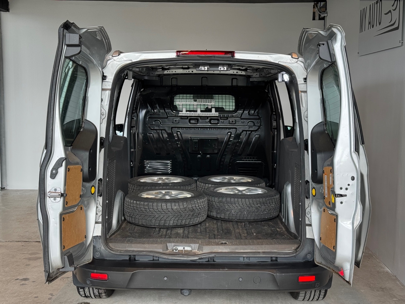 Ford Transit Connect 210 LWB 1.5 EcoBlue SelectShift, 120hp, 2019