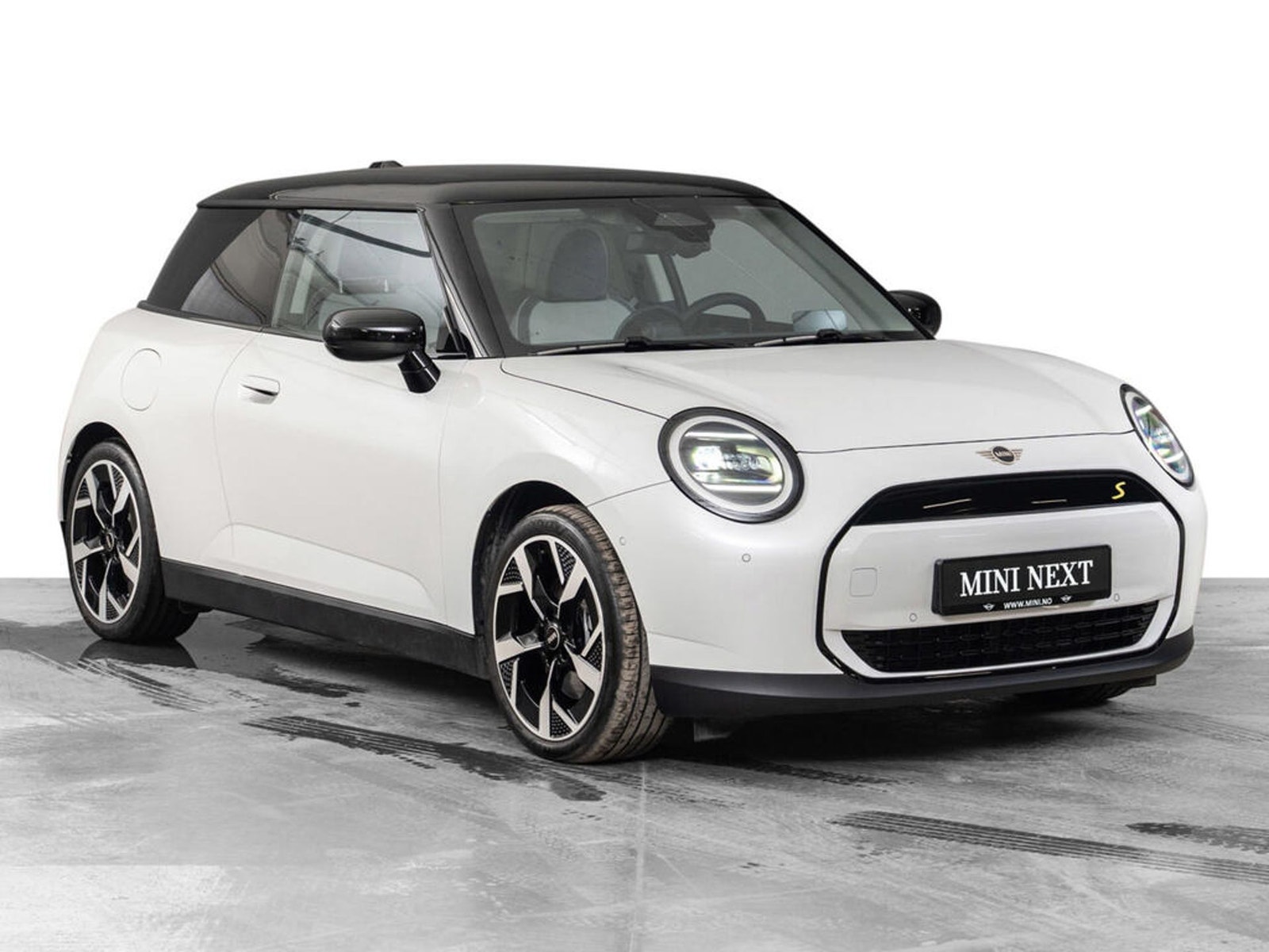 MINI Cooper SE, 218hp, 2024