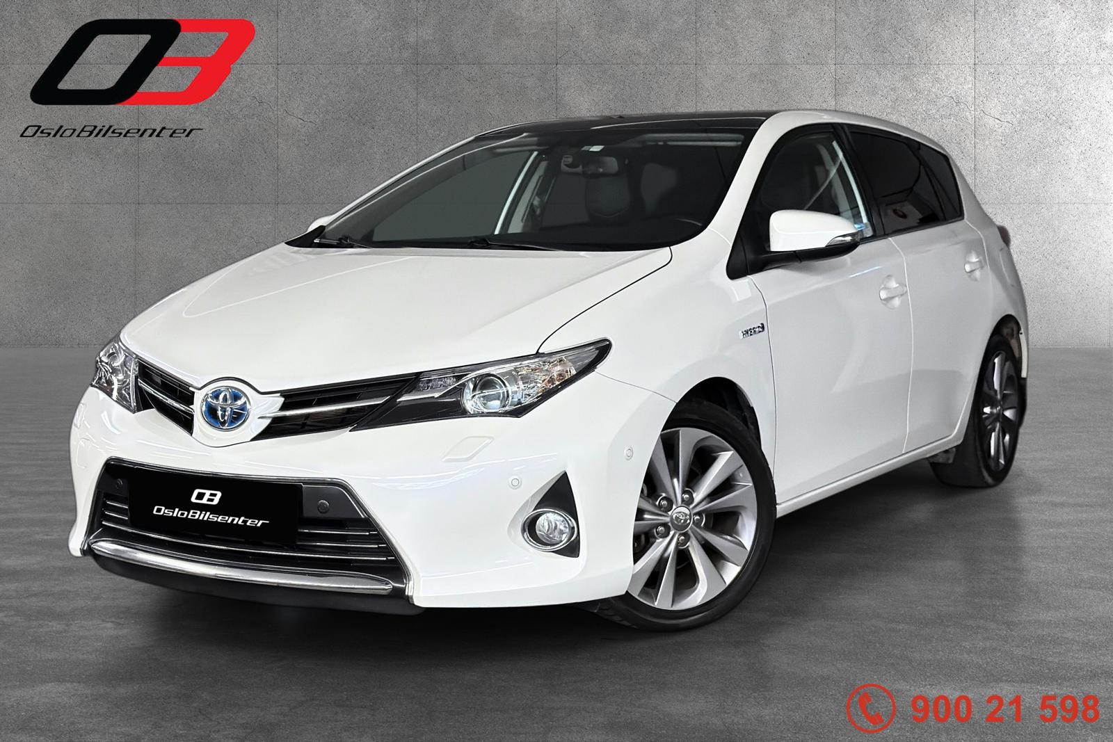 Toyota Auris Hybrid e-CVT, 136hp, 2013