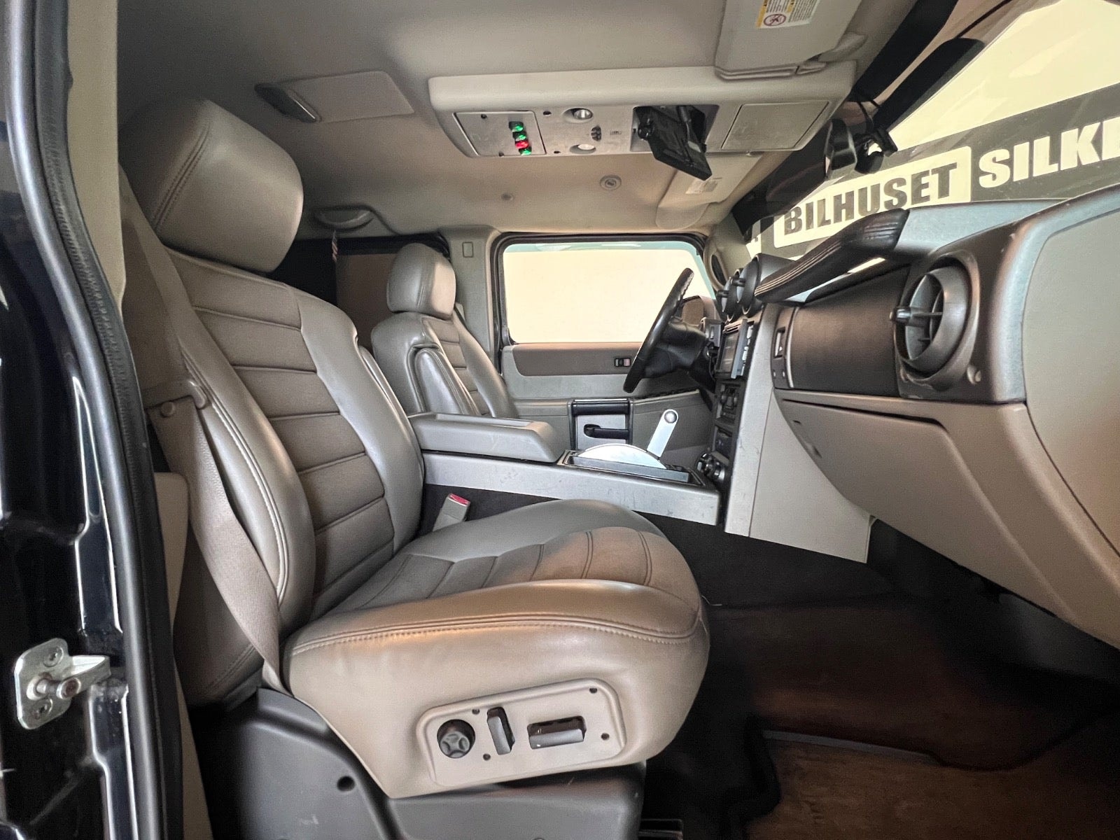 Hummer H2 6.0 V8 Automatic, 321hp, 2004
