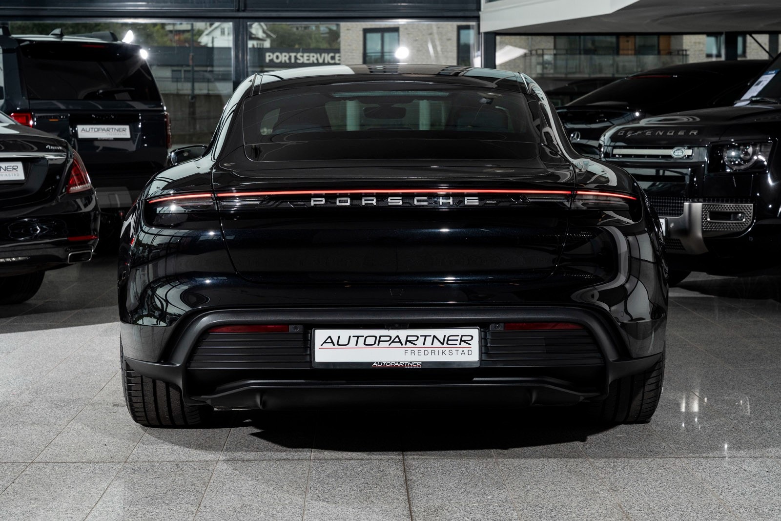 Porsche Taycan Direct Drive/Automatic, 381hp, 2021