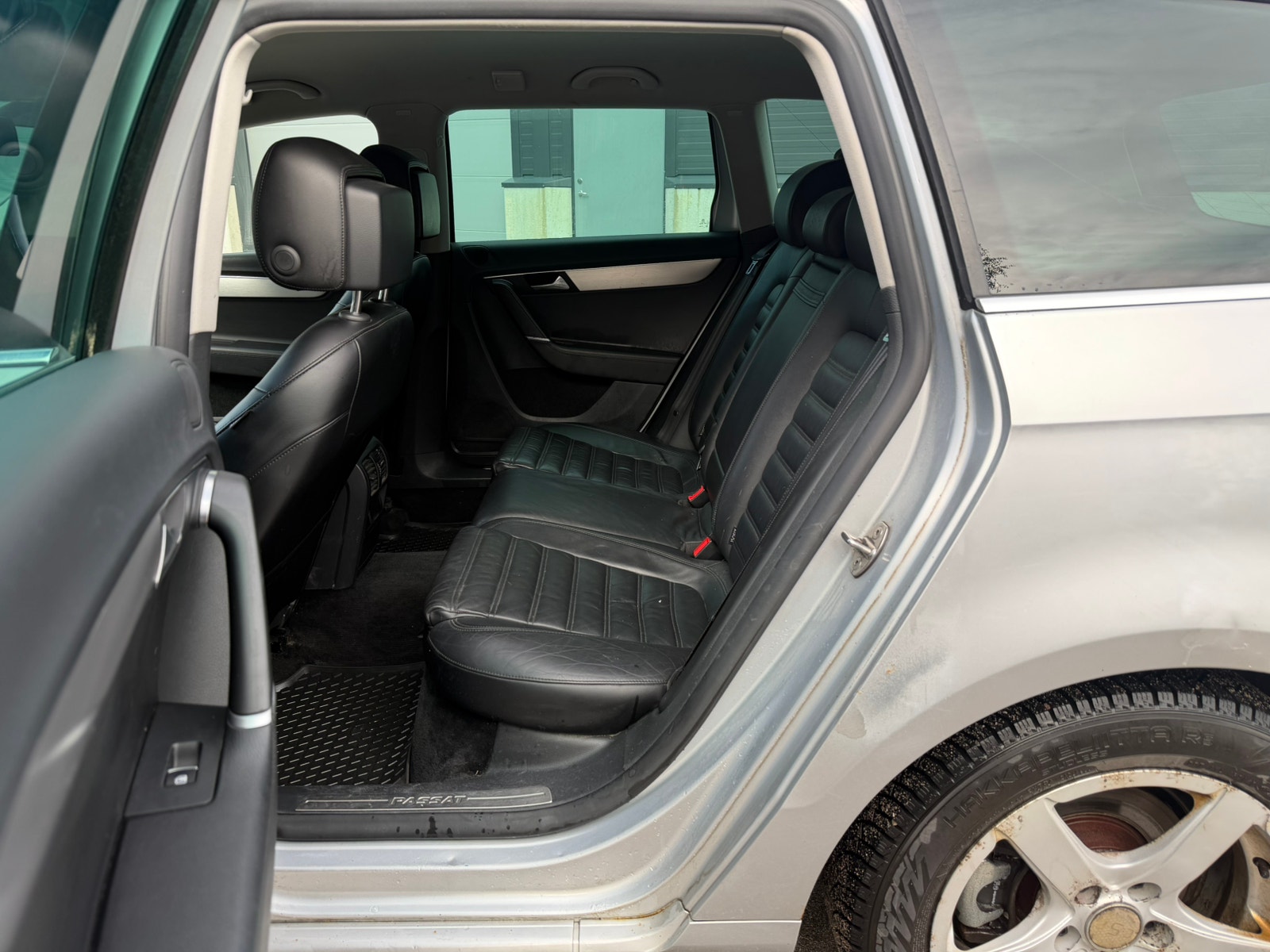 Volkswagen Passat Variant 2.0 TDI DPF BMT DSG Sequential, 6-trins, 140ps, 2013