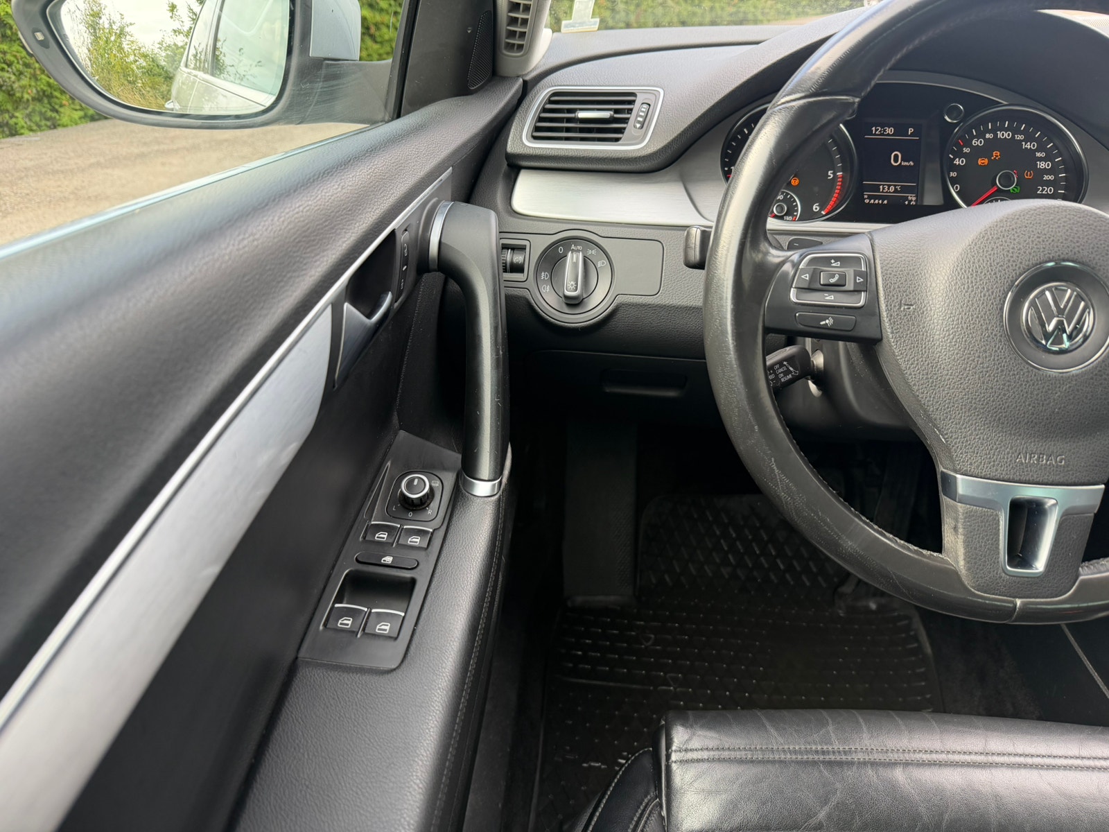 Volkswagen Passat Variant 2.0 TDI DPF BMT DSG Sequential, 6-trins, 140ps, 2013