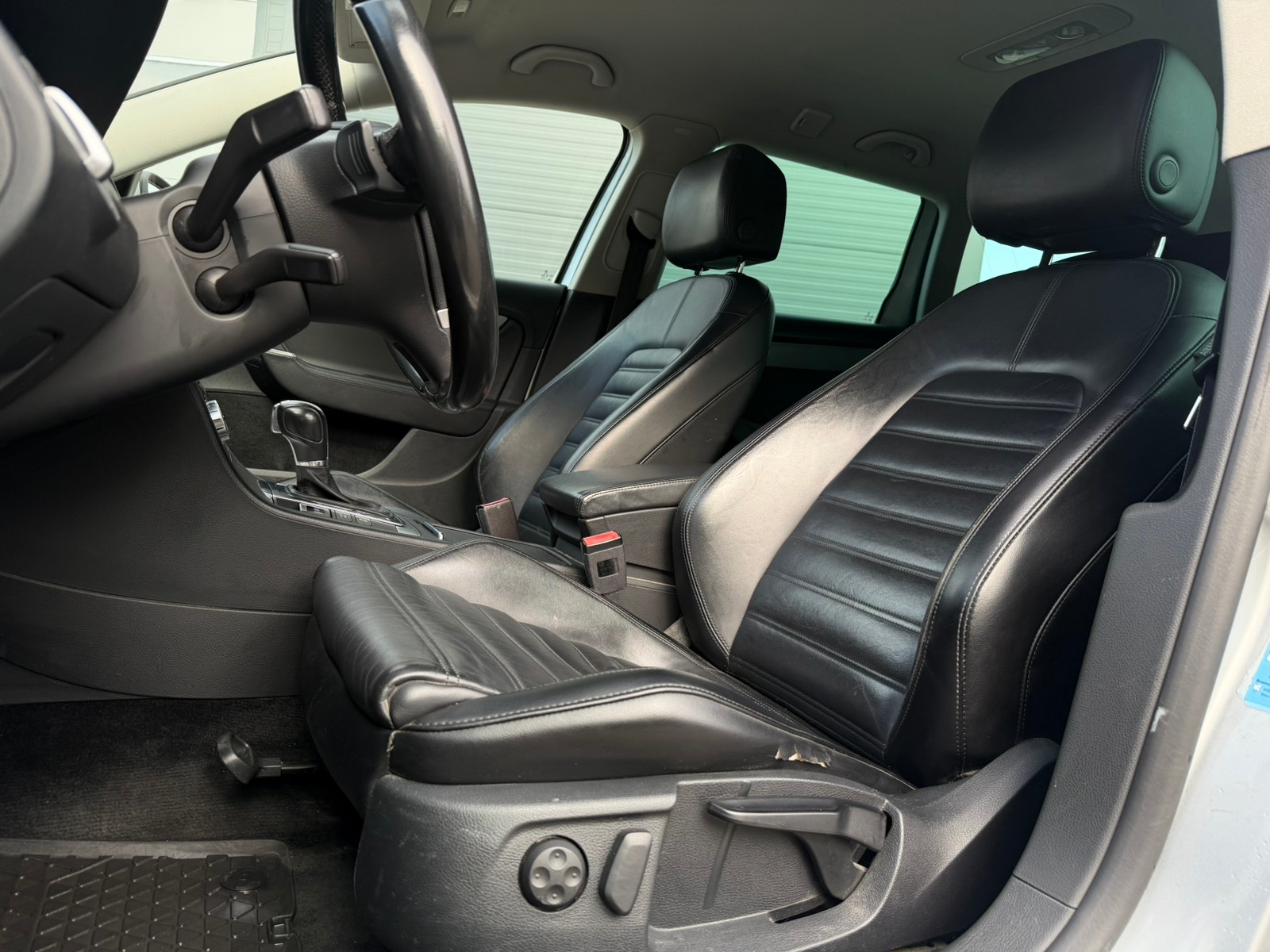 Volkswagen Passat Variant 2.0 TDI DPF BMT DSG Sequential, 6-trins, 140ps, 2013