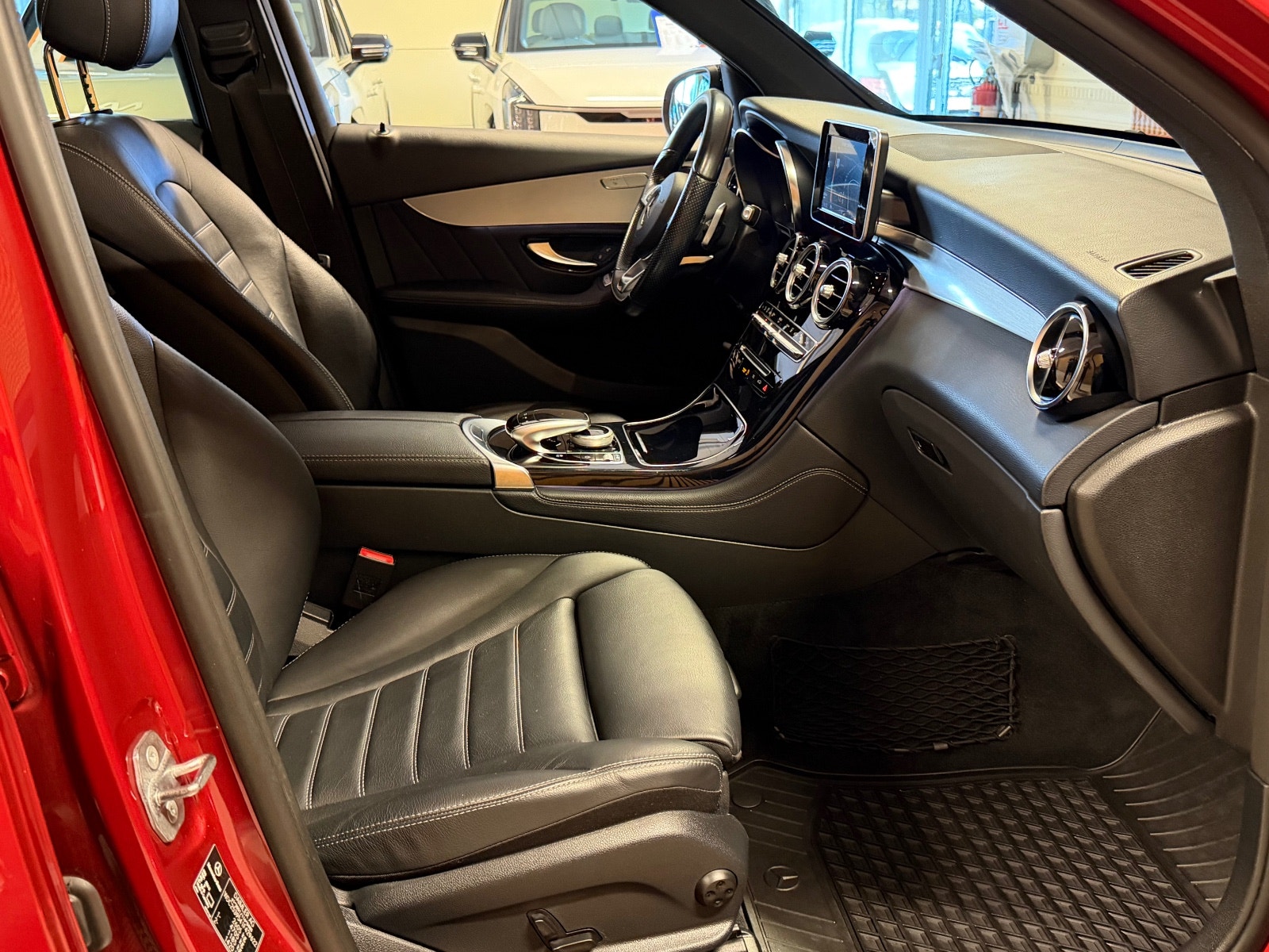 Mercedes-Benz GLC 350 e 4MATIC 7G-Tronic Plus, 327ps, 2018