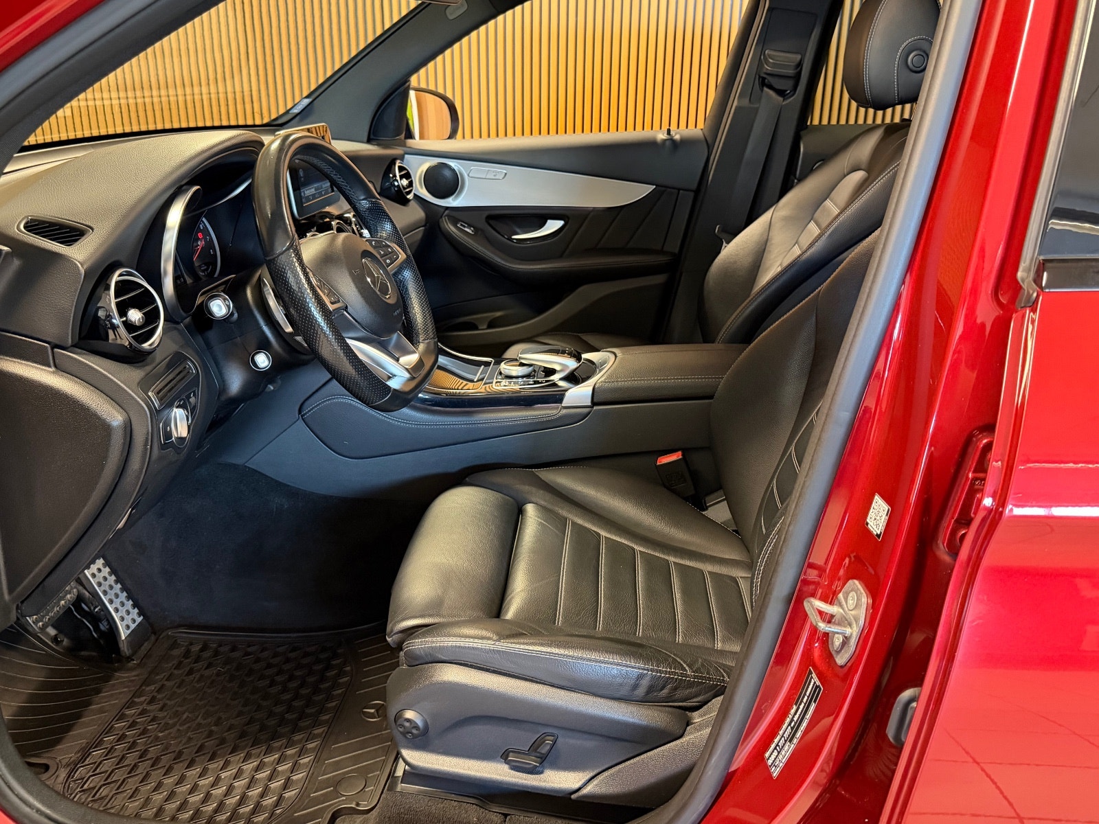 Mercedes-Benz GLC 350 e 4MATIC 7G-Tronic Plus, 327ps, 2018