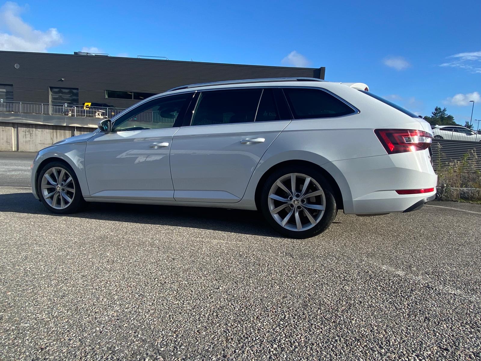 Škoda Superb Combi 1.4 TSI ACT DSG Sequential, 7-trins, 150ps, 2017