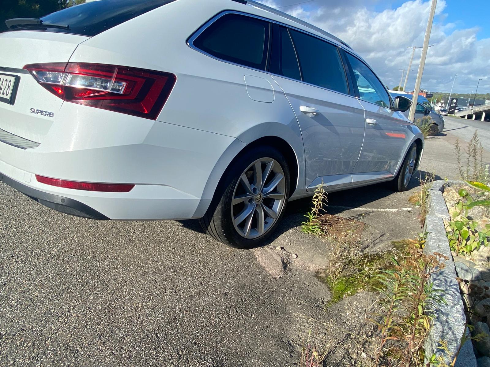 Škoda Superb Combi 1.4 TSI ACT DSG Sequential, 7-trins, 150ps, 2017