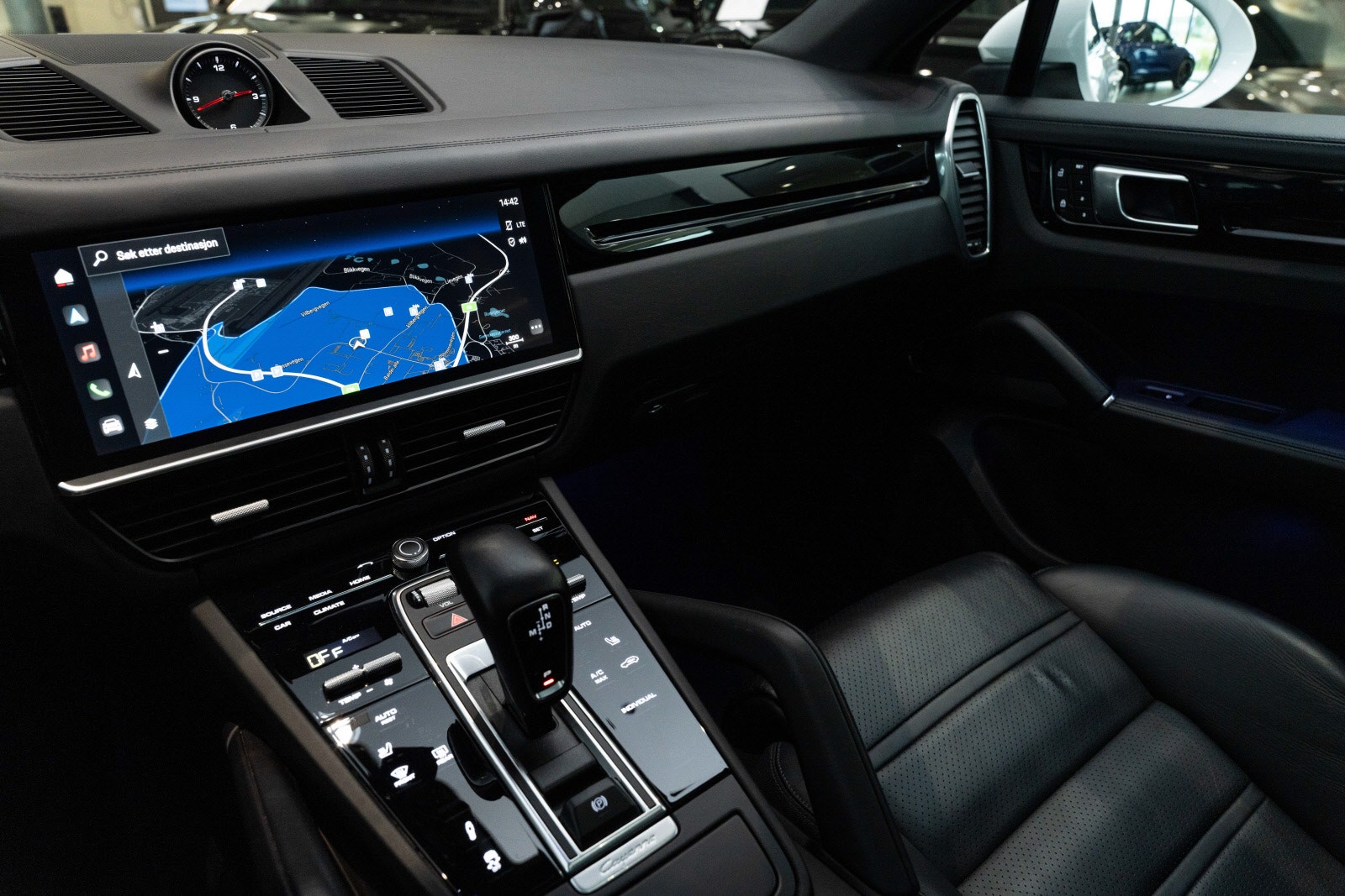 Porsche Cayenne E-Hybrid Coupé TipTronic S, 8-trins, 462ps, 2023