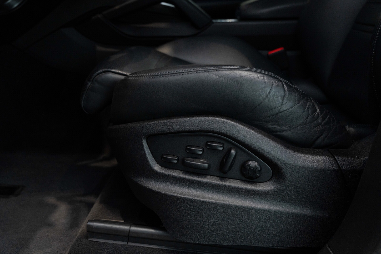 Porsche Cayenne E-Hybrid Coupé TipTronic S, 8-trins, 462ps, 2023