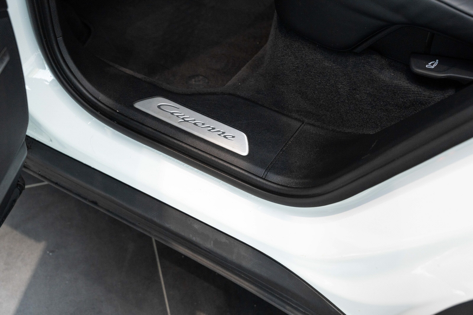 Porsche Cayenne E-Hybrid Coupé TipTronic S, 8-trins, 462ps, 2023