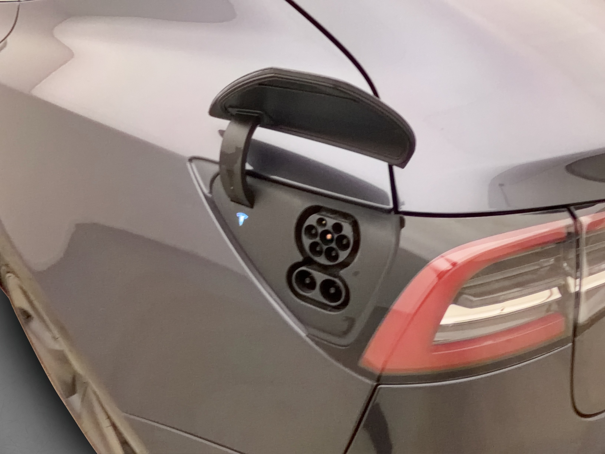 Tesla Model 3 Long Range AWD, 440hp, 2020