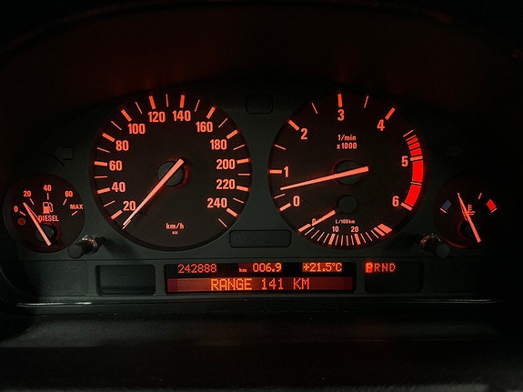 BMW X5 3.0d Automatic, 6-trins, 218ps, 2004
