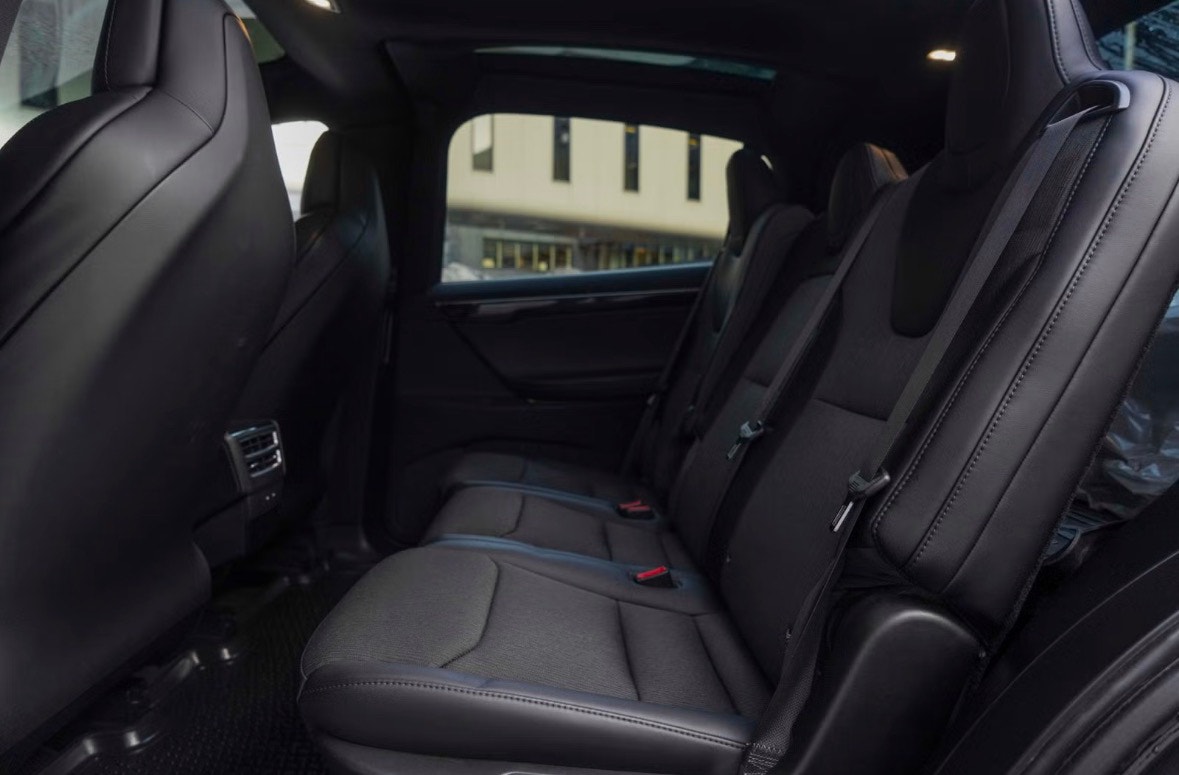 Tesla Model X 100D, 423ps, 2018