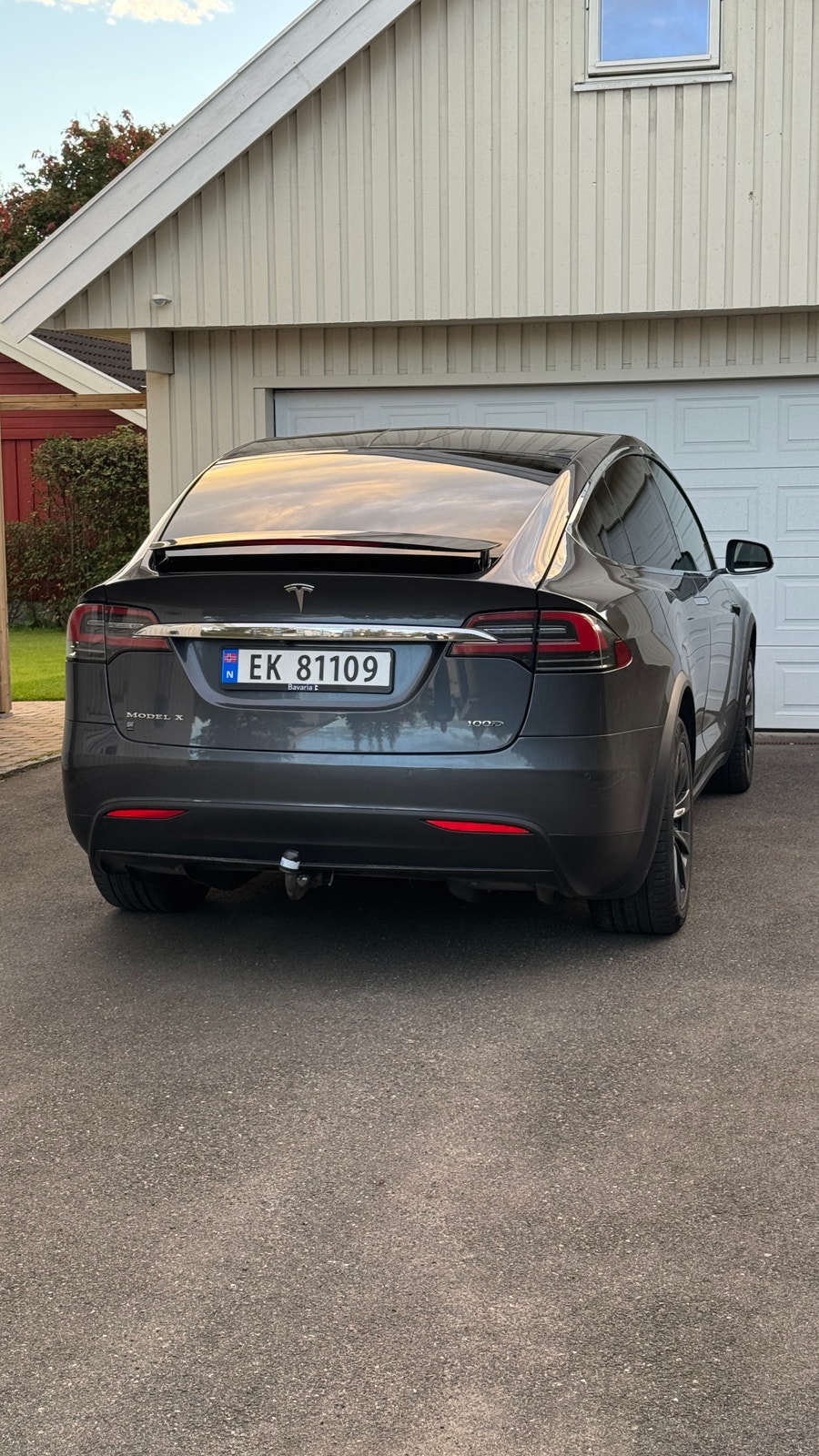 Tesla Model X 100D, 423ps, 2018
