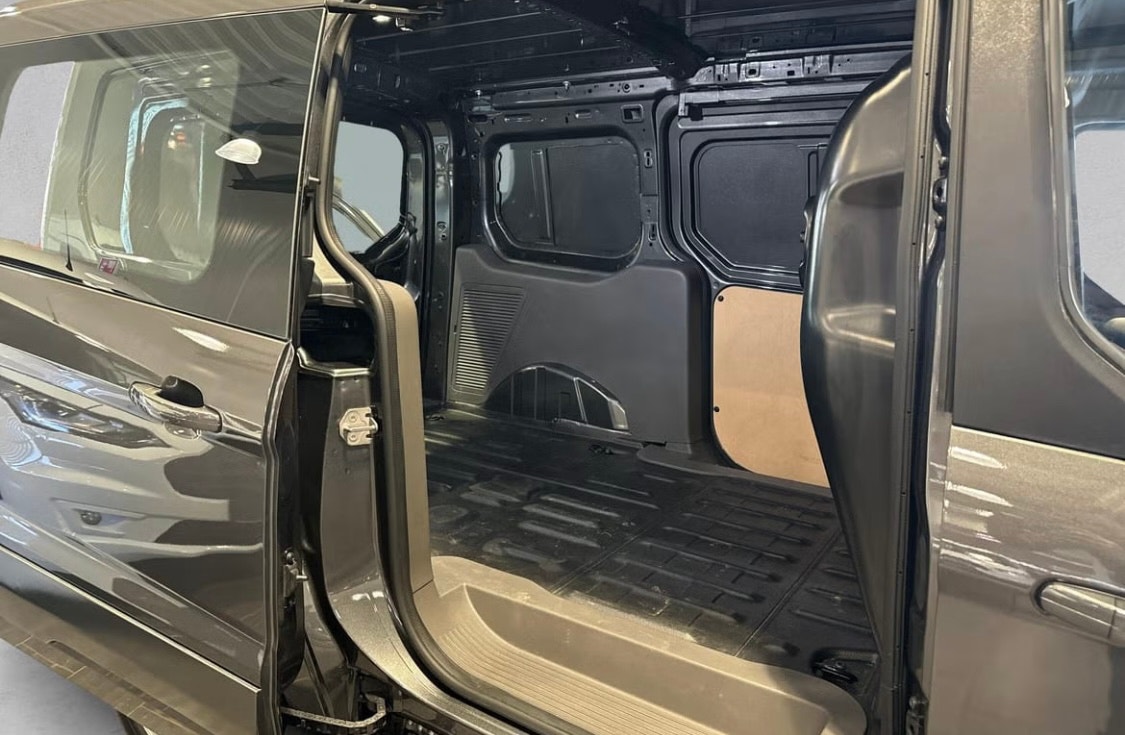 Ford Transit Connect 240 LWB 1.5 EcoBlue SelectShift, 8-trins, 100ps, 2024