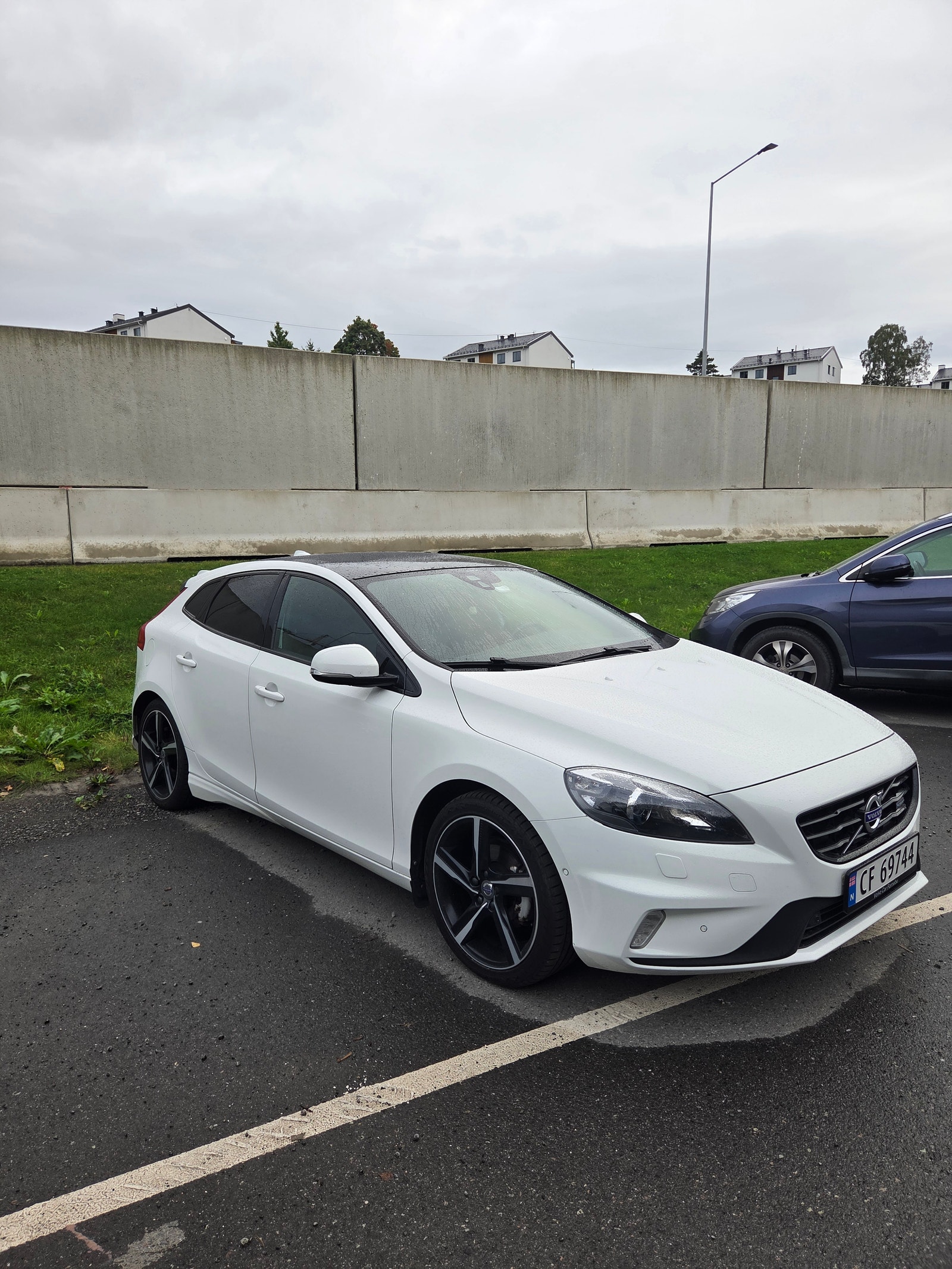 Volvo V40 D2 Manual, 6-trins, 115ps, 2014