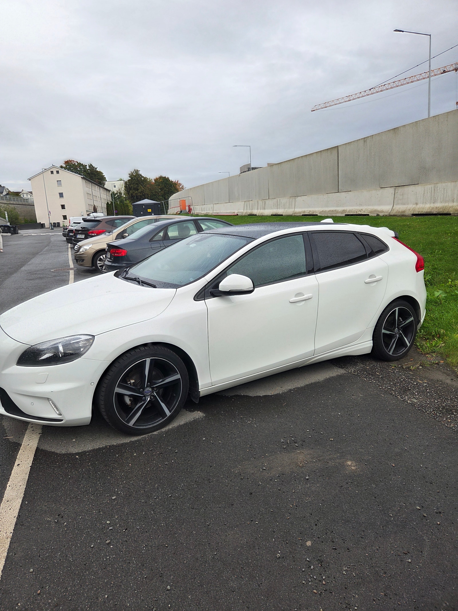 Volvo V40 D2 Manual, 6-trins, 115ps, 2014