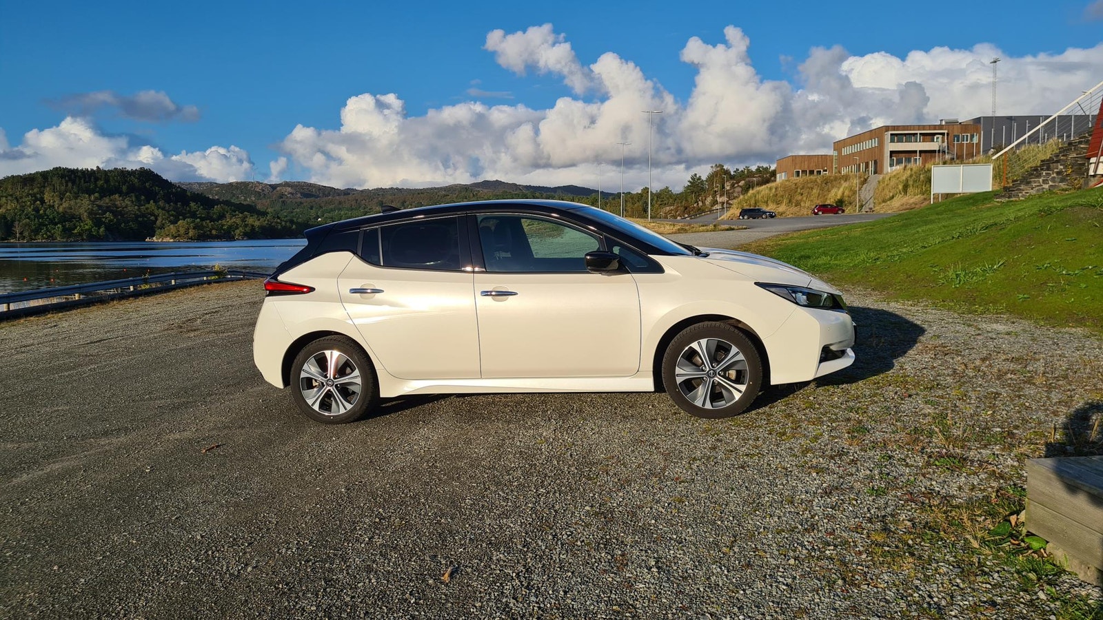 Nissan Leaf e+, 217ps, 2021
