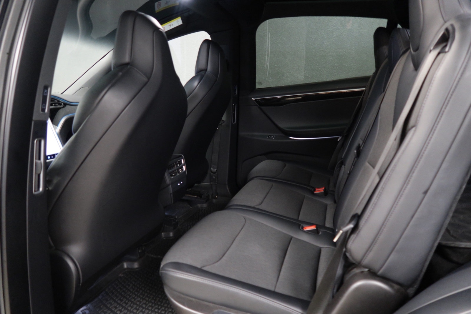 Tesla Model X 75D, 525hp, 2017