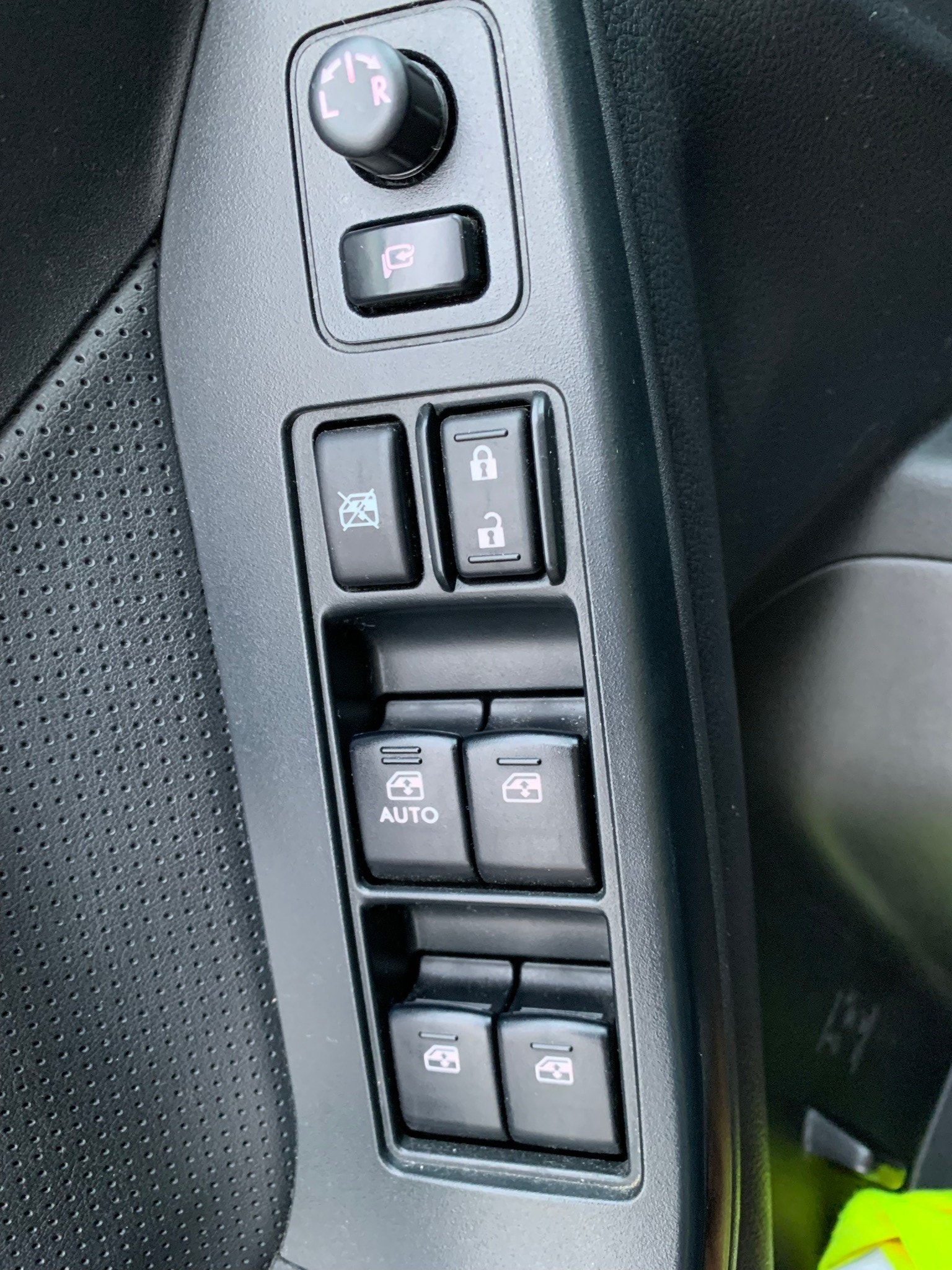 Subaru Forester 2.0 4WD Lineartronic, 150hp, 2013