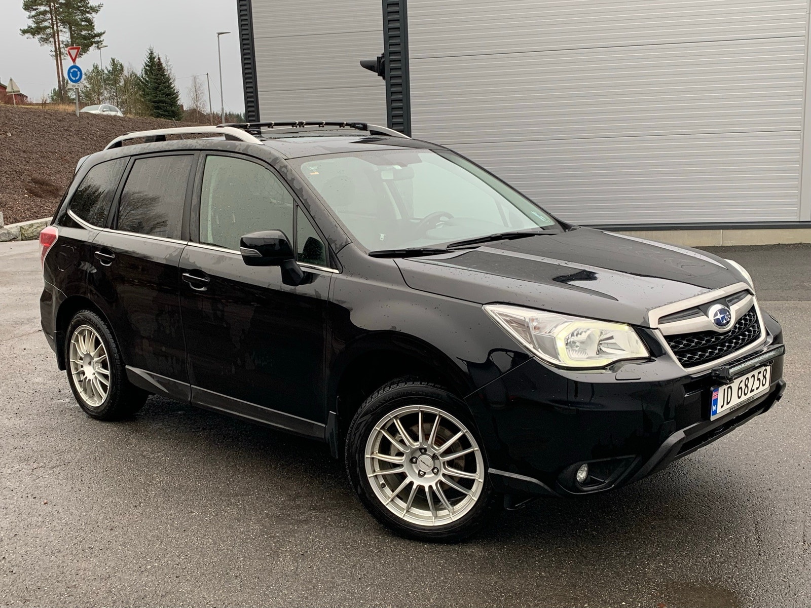 Subaru Forester 2.0 4WD Lineartronic, 150hp, 2013