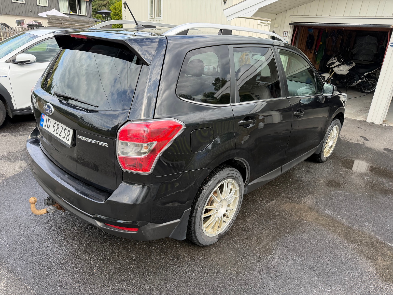 Subaru Forester 2.0 4WD Lineartronic, 150hp, 2013